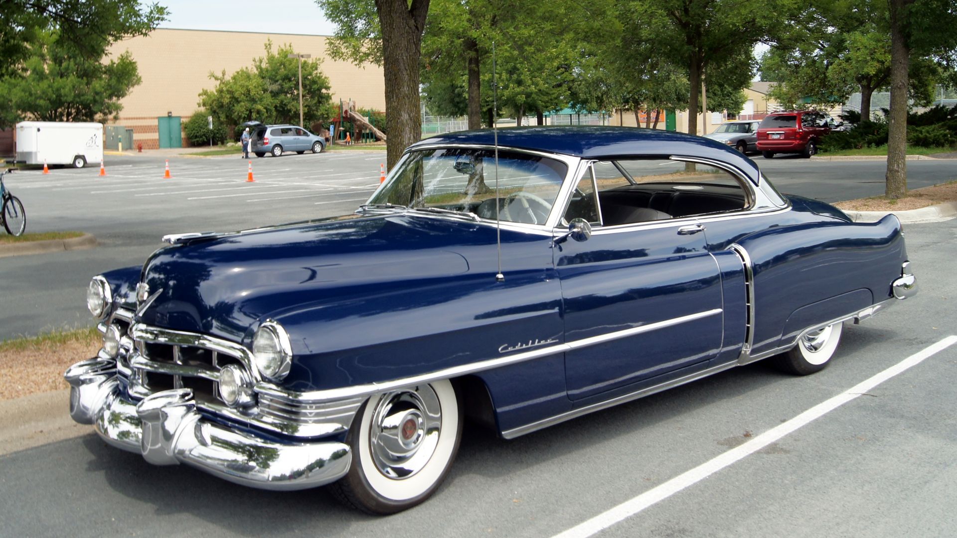 File:50 Cadillac (7765482194).jpg