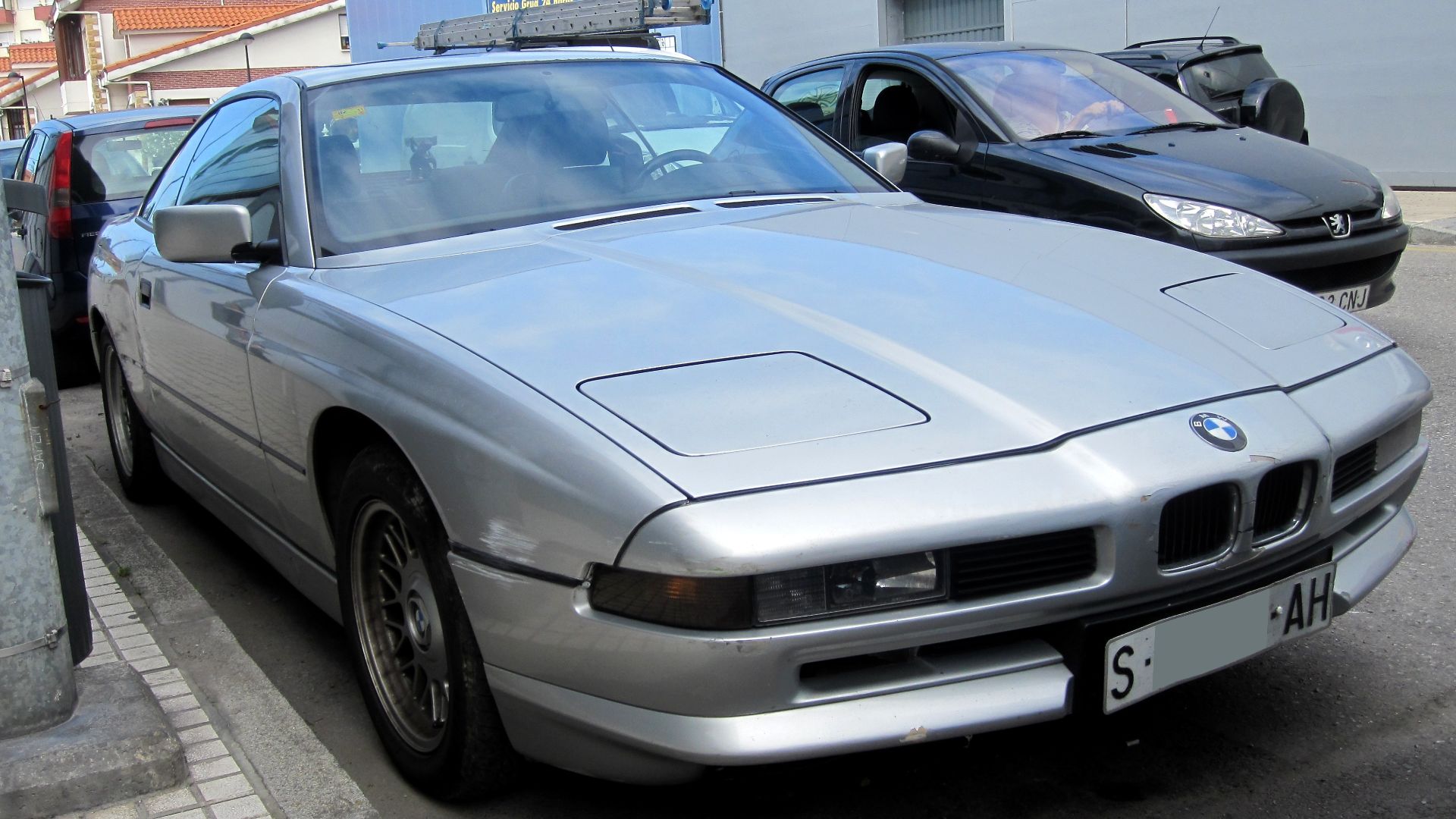 File:1997 BMW 850i (E31) (4816075673).jpg