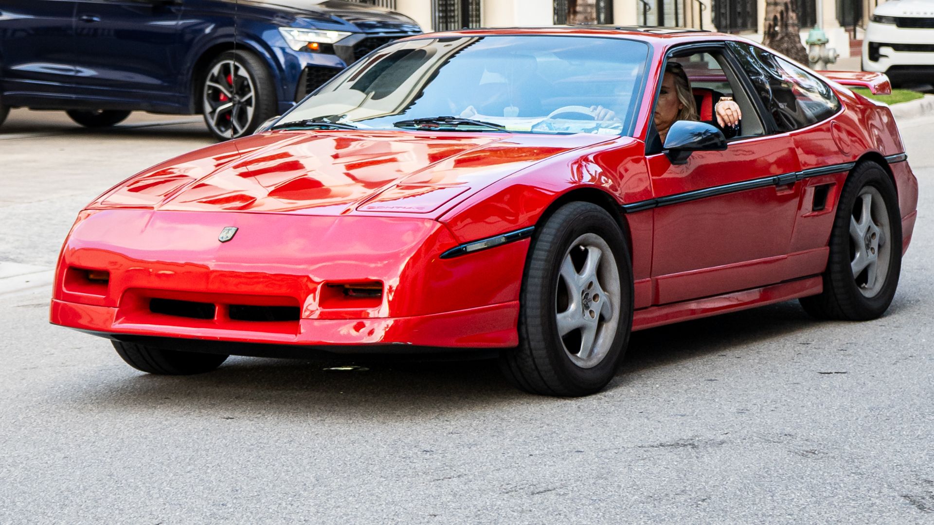 File:Pontiac Fiero (1987) Miami Metro Area, USA.jpg