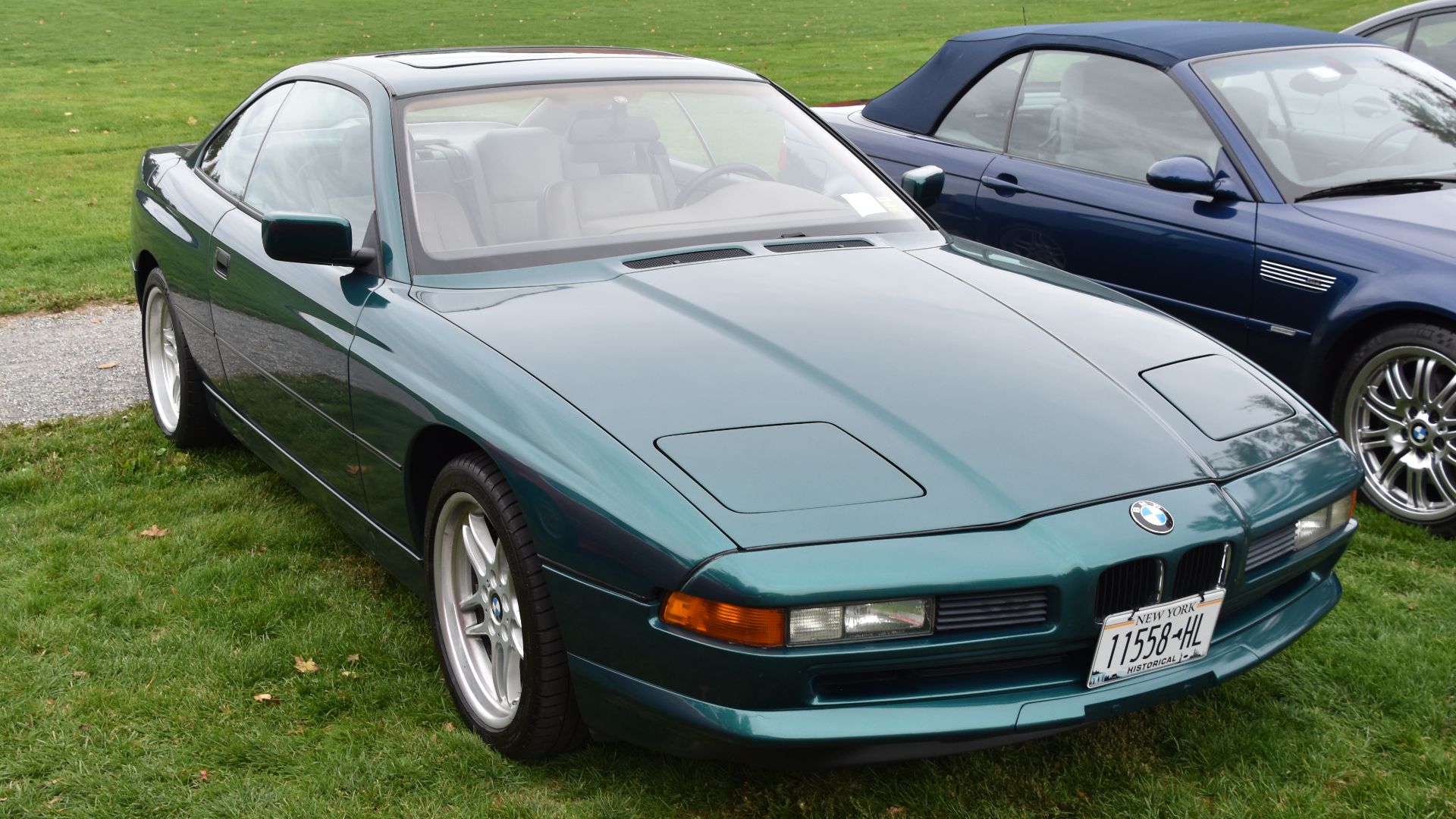 File:BMW 850i (E31, 1991) (52451311033).jpg