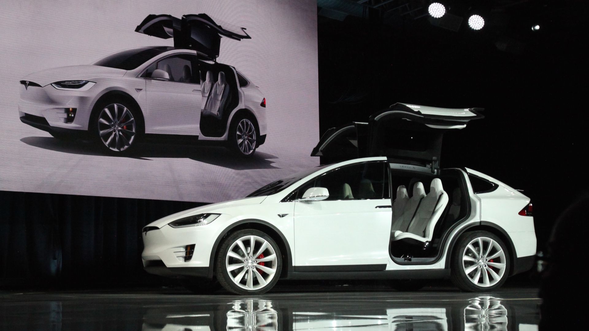 File:Tesla Model X vin0002.jpg