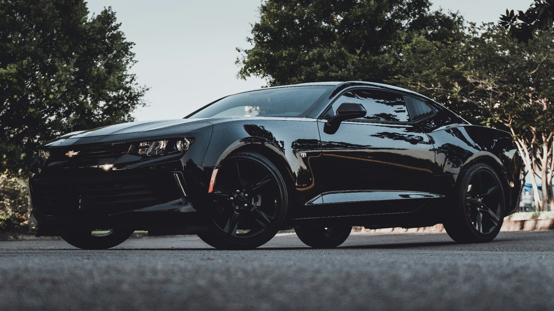 black porsche 911 on road during daytime