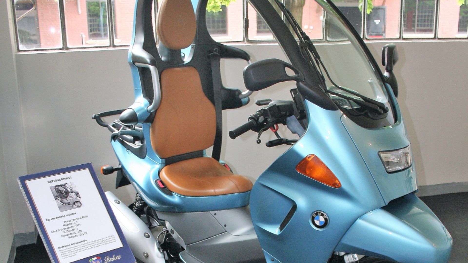 File:Bertone03 (40154360200).jpg