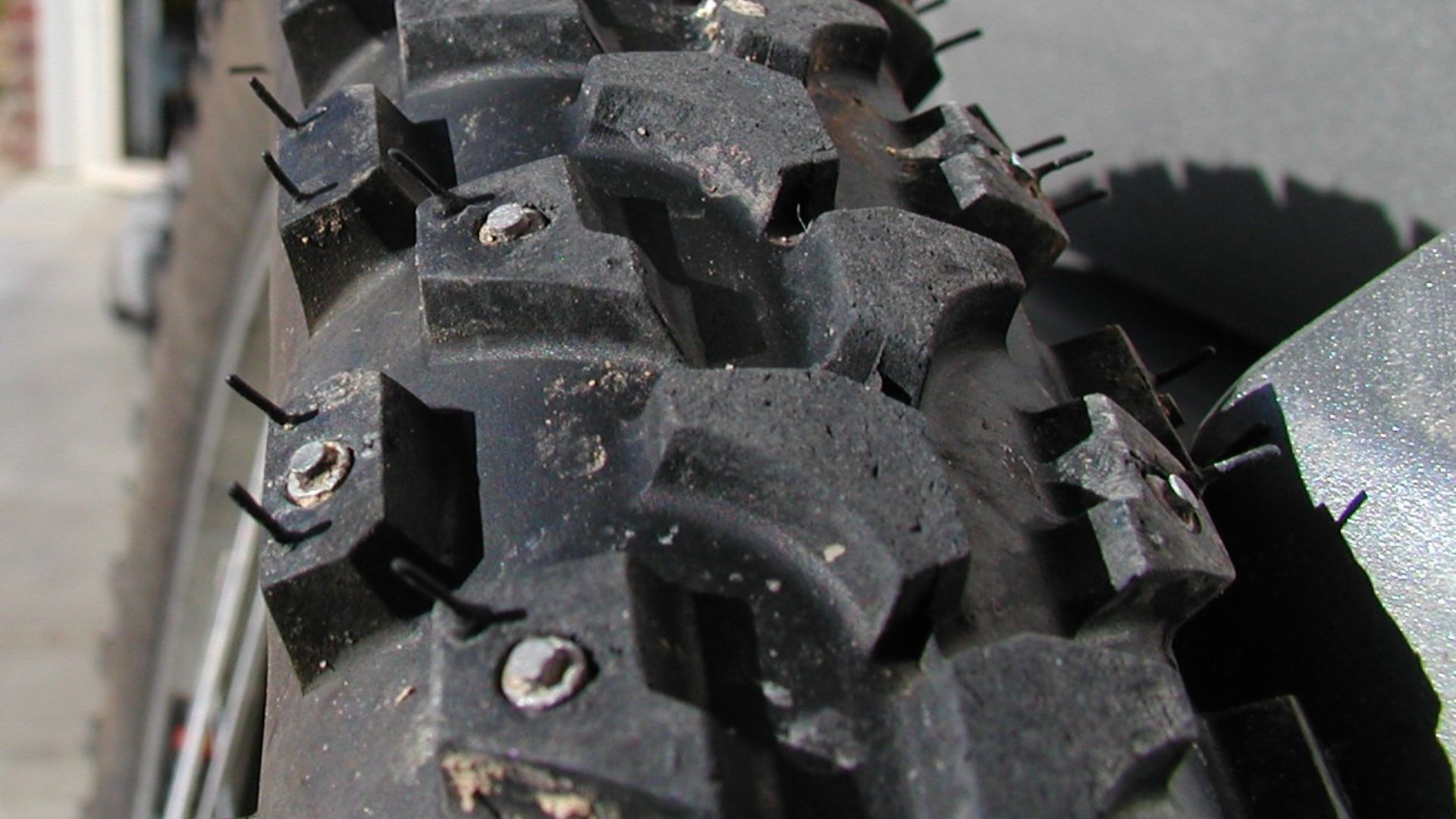 File:Studded tires.jpg
