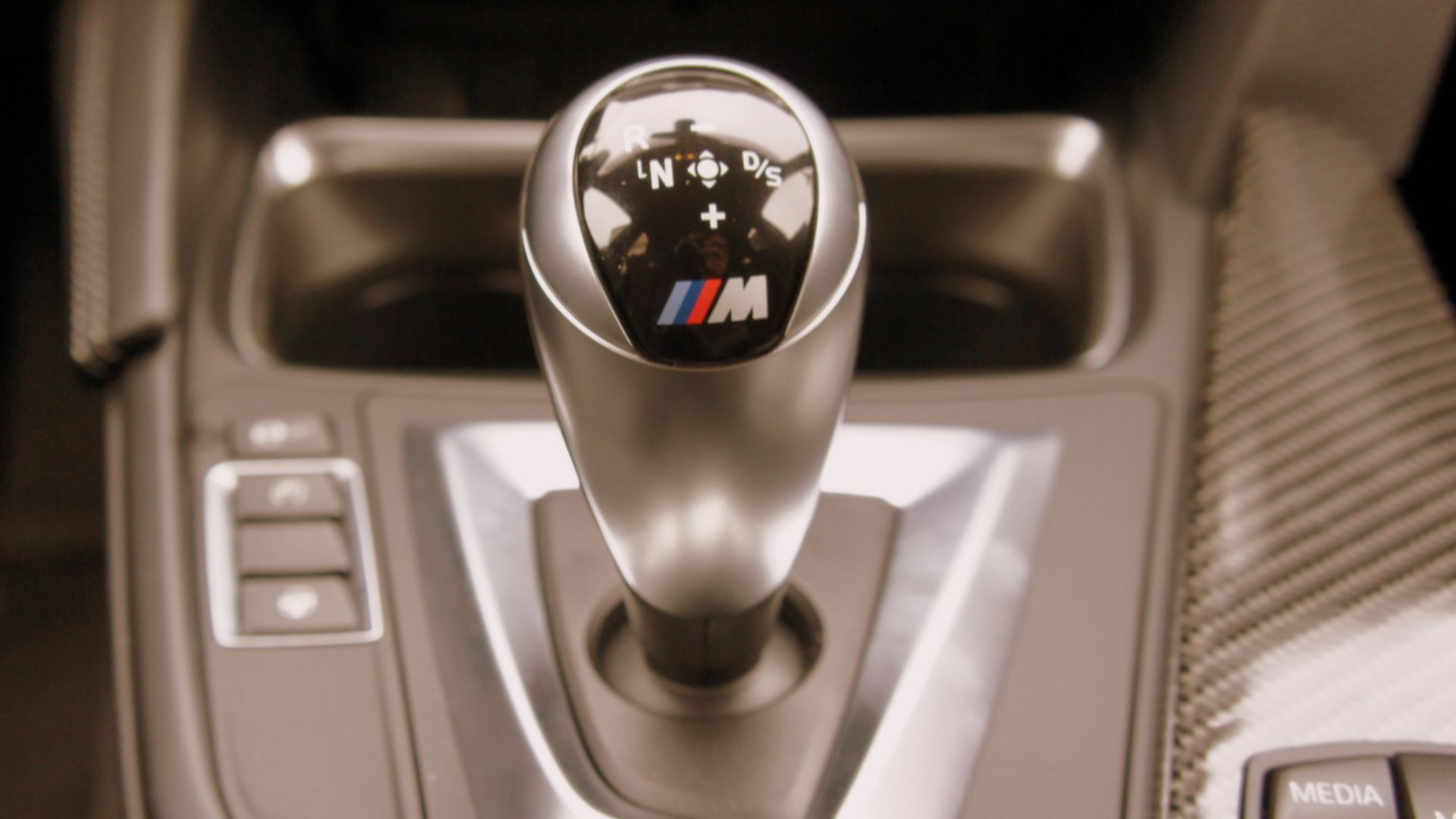 File:Auto Shifter - 2015 BMW M3 (15383974434).jpg