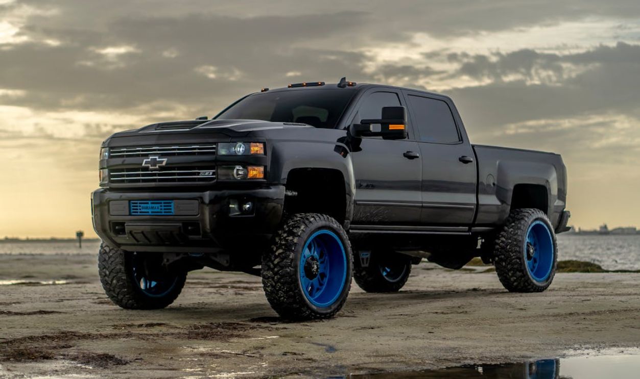 Photograph of a Black Pickup Car