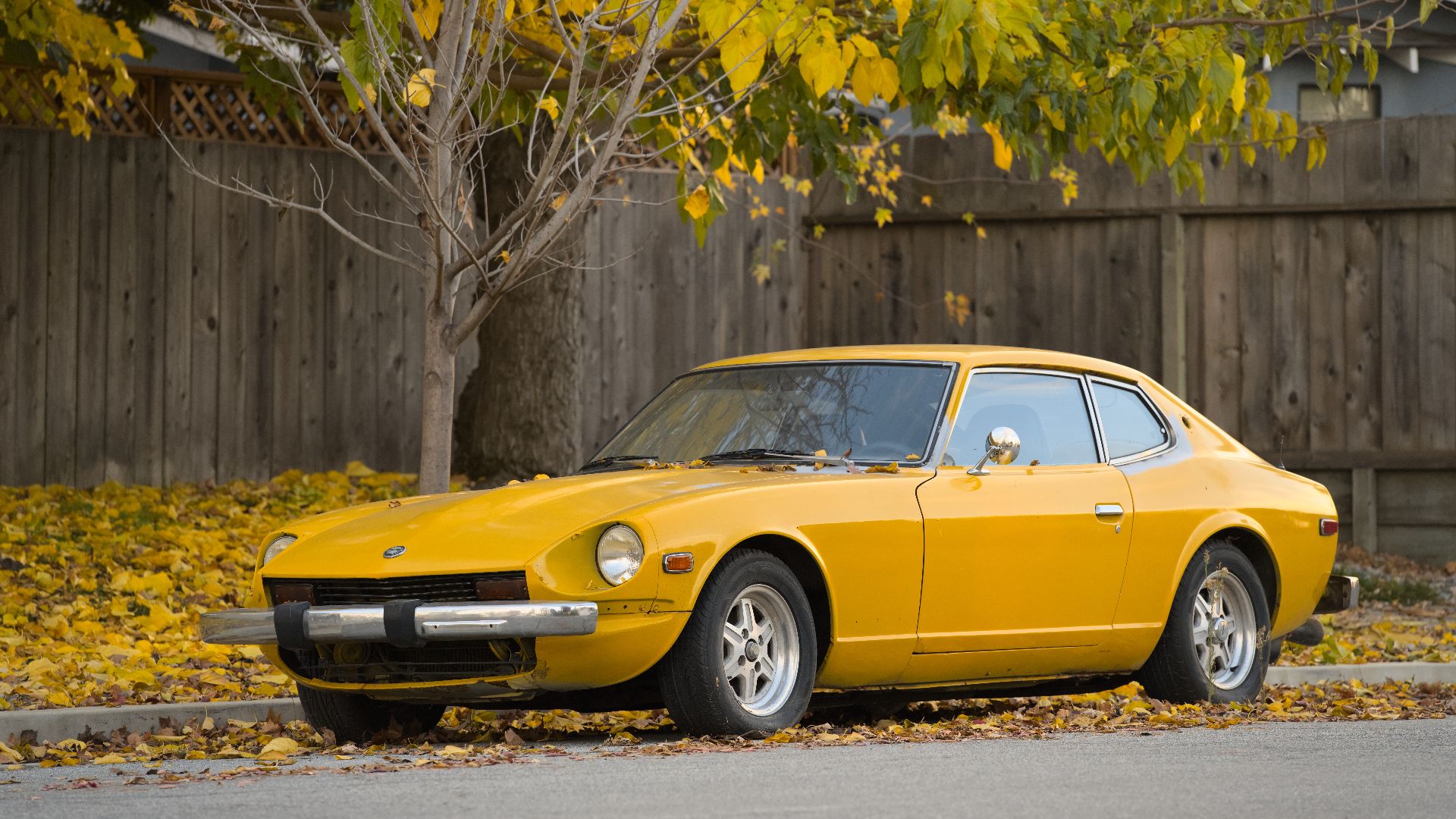 File:Yellow Datsun 240Z dllu.jpg