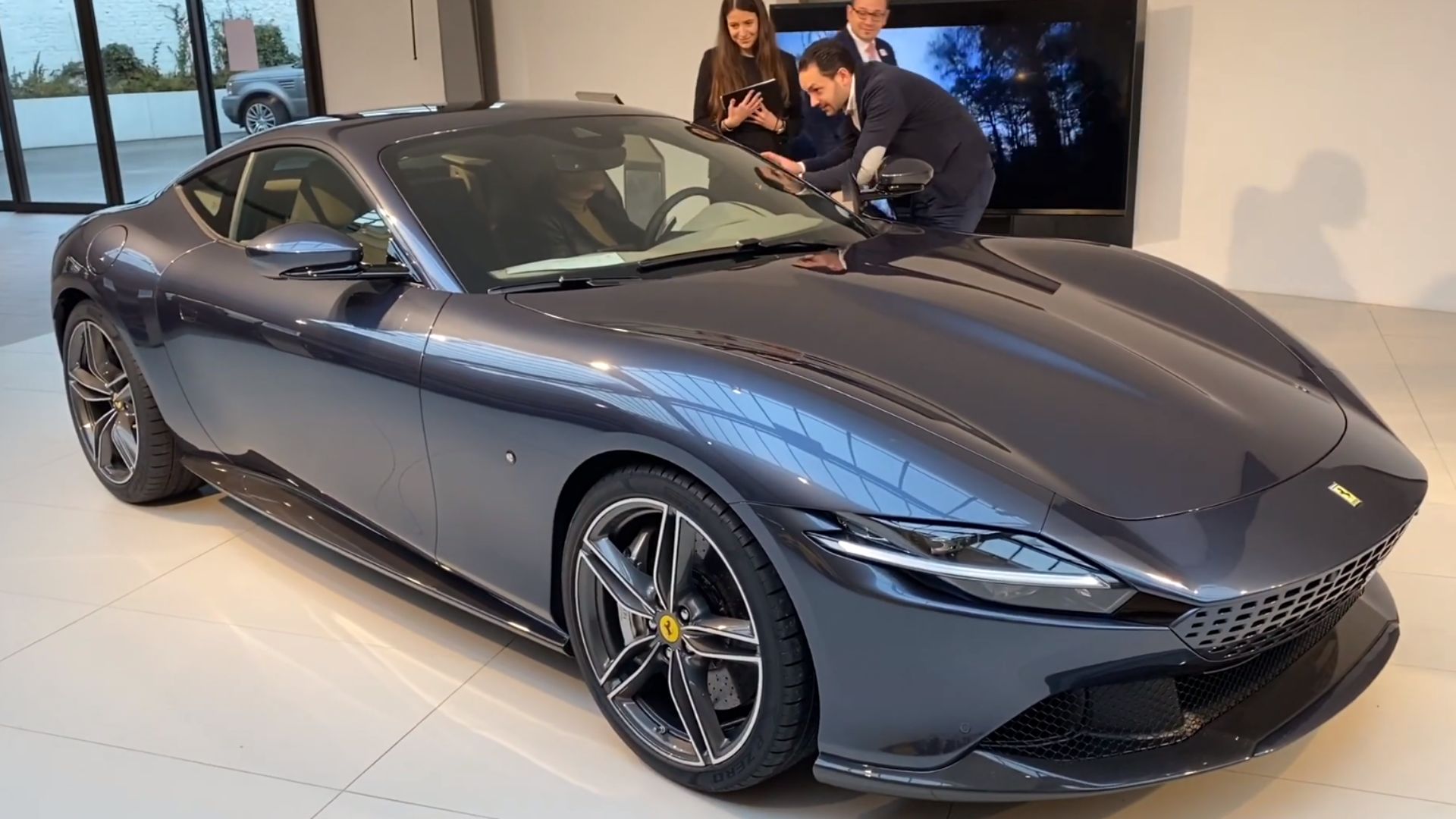 File:Ferrari Roma in Basel.png