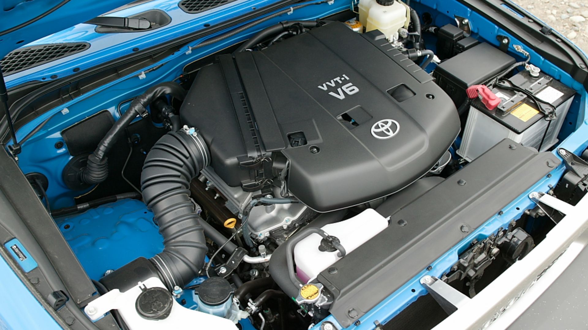File:Toyota 1GR-FE engine 001.JPG