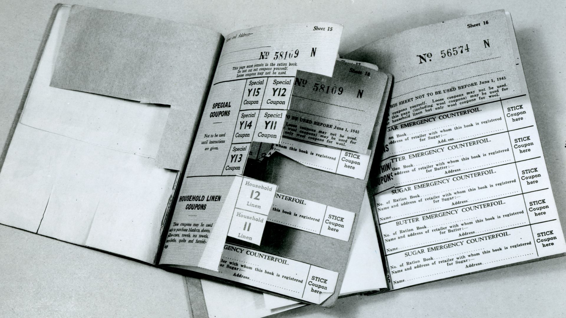 File:WWII Ration Books (13902590734).jpg