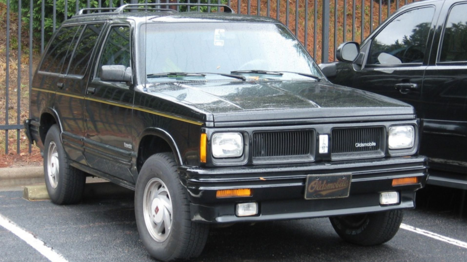 File:1st generation Bravada.jpg