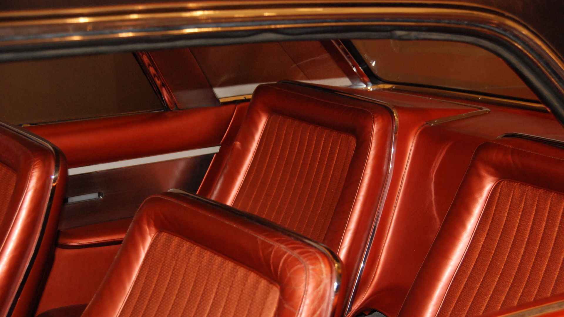 File:Chrysler Turbine Car interior -- Walter P Chrysler Museum 10-23-2010 109 N.jpg
