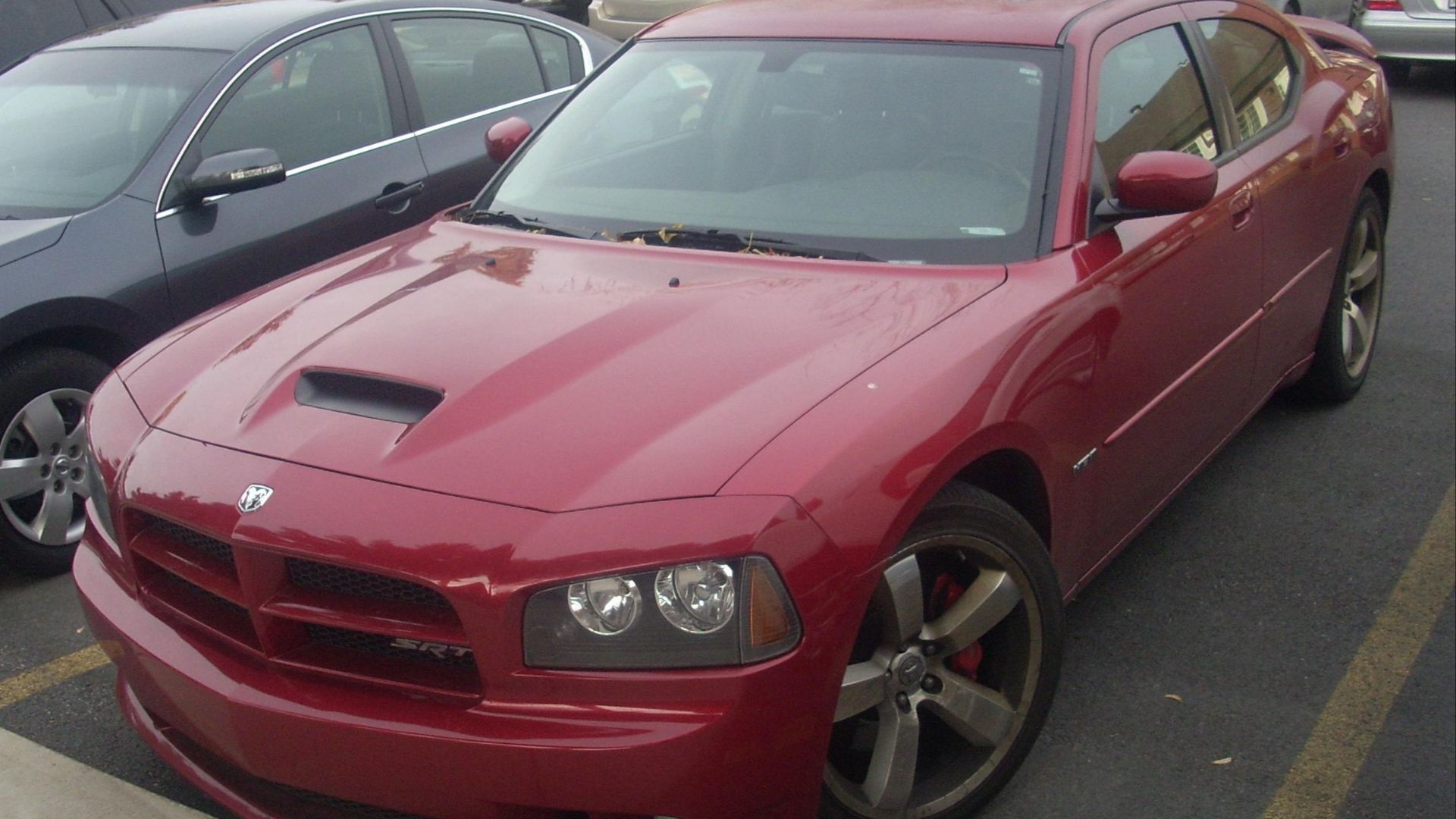 File:'06-'08 Dodge Charger SRT-8.JPG