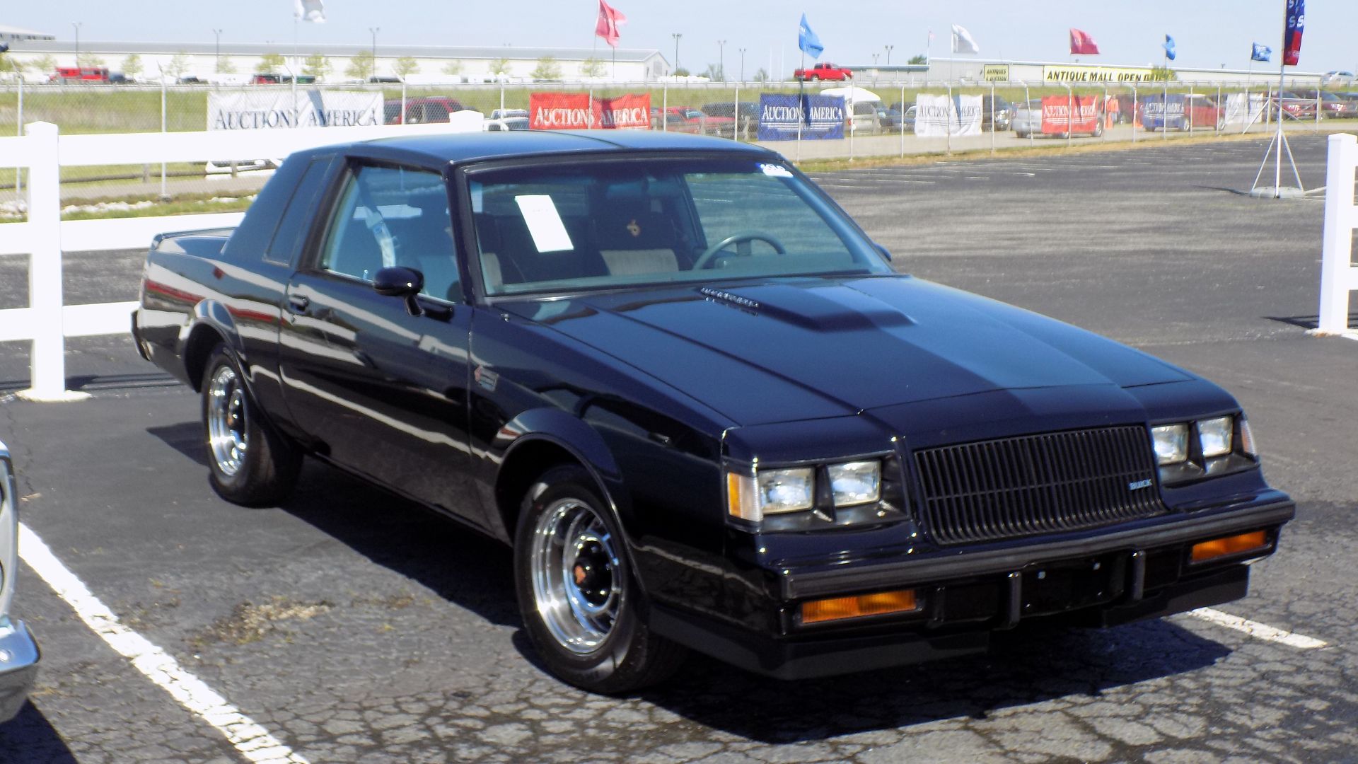 File:1987 Buick Grand National (33965990154).jpg