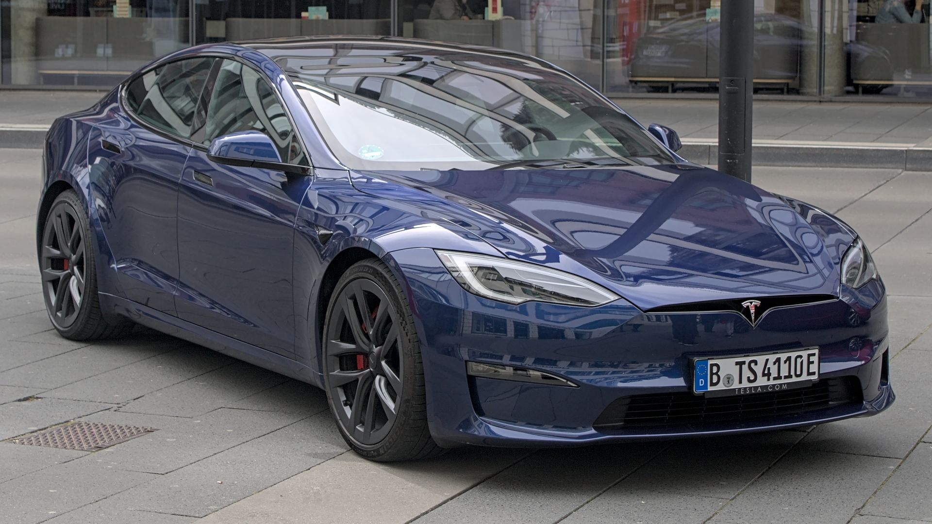 File:Tesla Model S Plaid Autofrühling Ulm IMG 9278.jpg