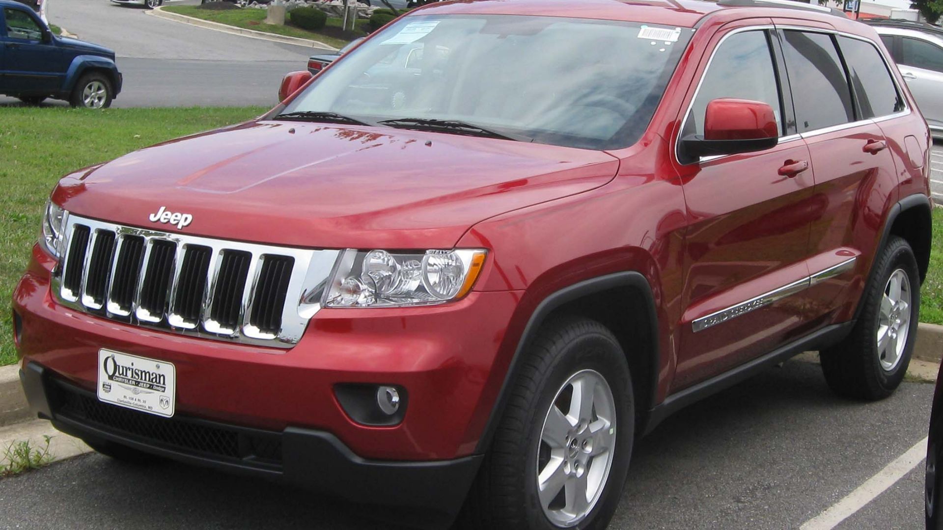 File:2011 Jeep Grand Cherokee -- 08-12-2010 2.jpg