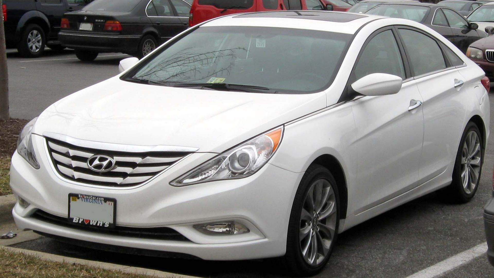 File:2011 Hyundai Sonata -- 01-17-2011.jpg