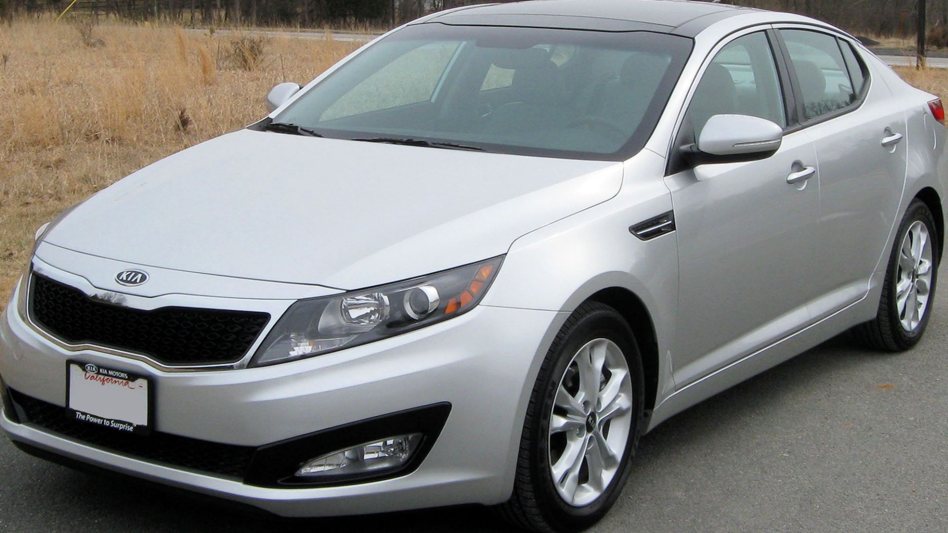 File:2011 Kia Optima EX -- 02-24-2011.jpg