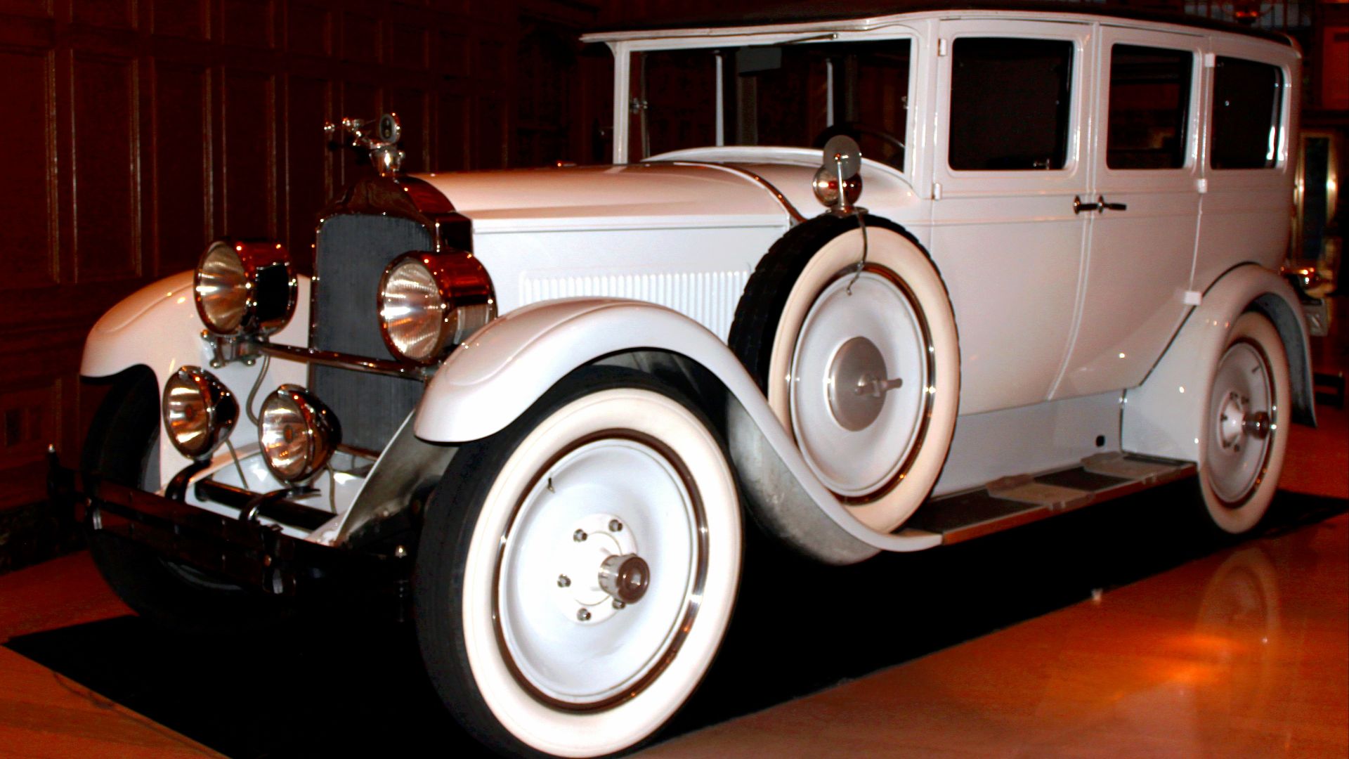 Location : Millennium Biltmore Hotel 

Down Town Los Angeles, California