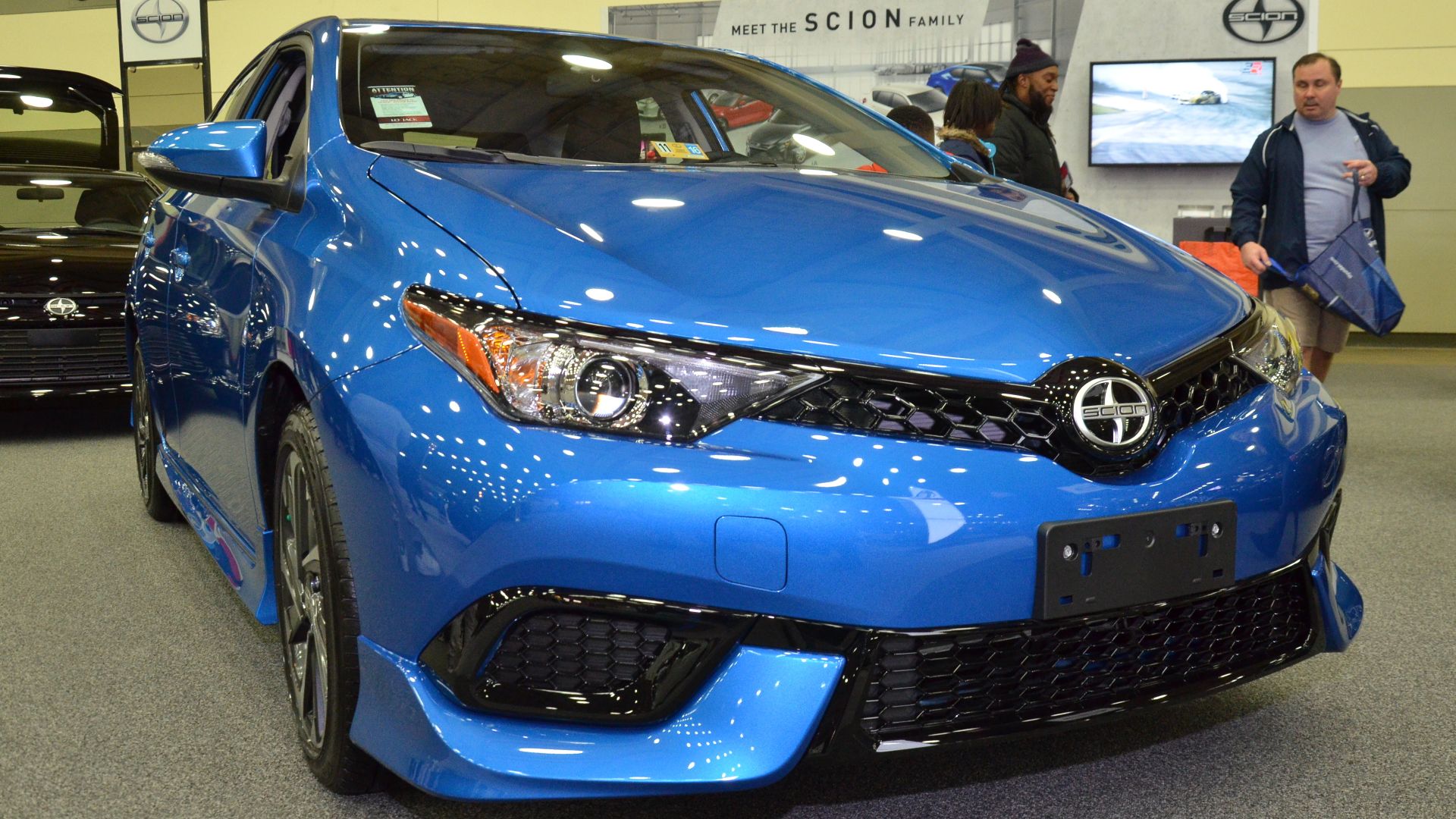 2016 Scion iM in Electric Storm Blue