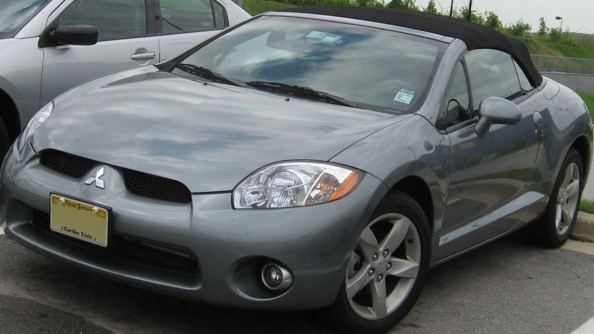 2006-2007 Mitsubishi Eclipse photographed in USA.