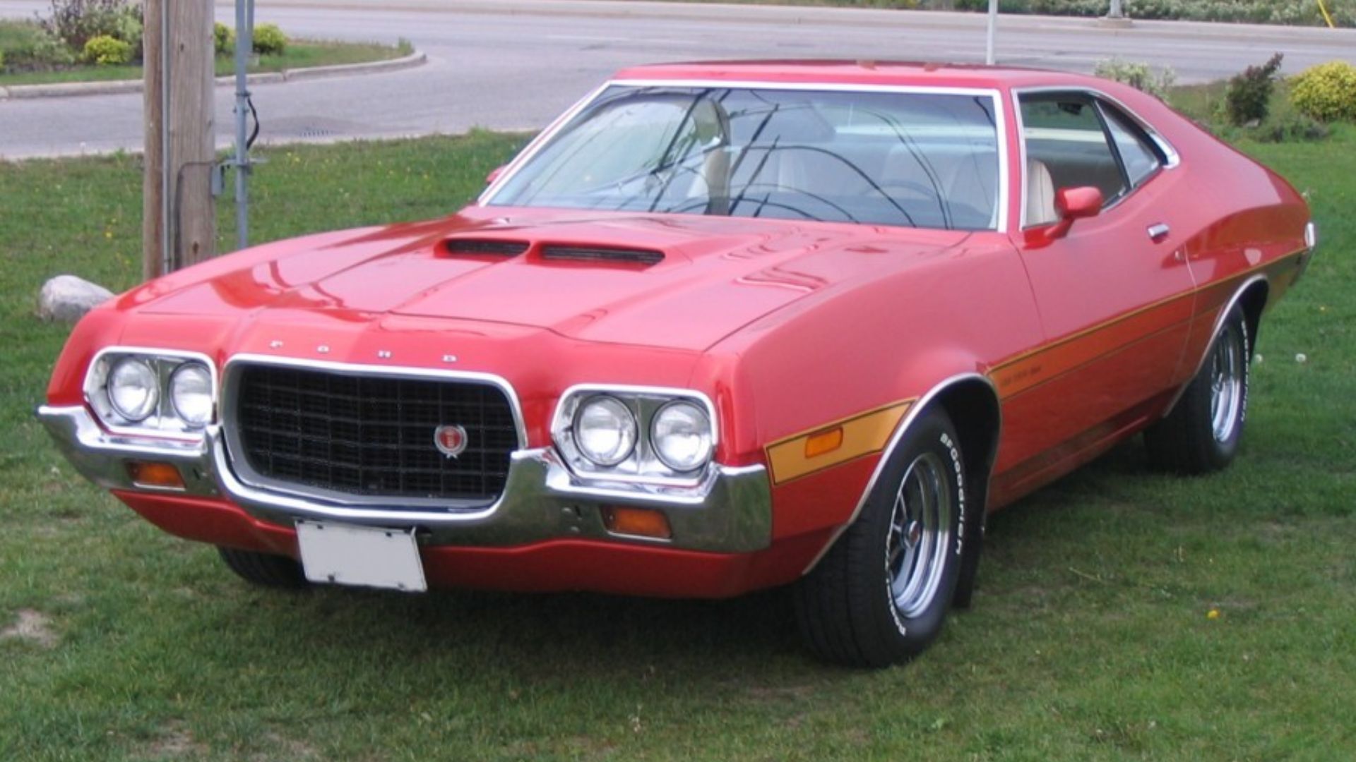 File:1972 Ford Gran Torino Sport SportsRoof.jpg