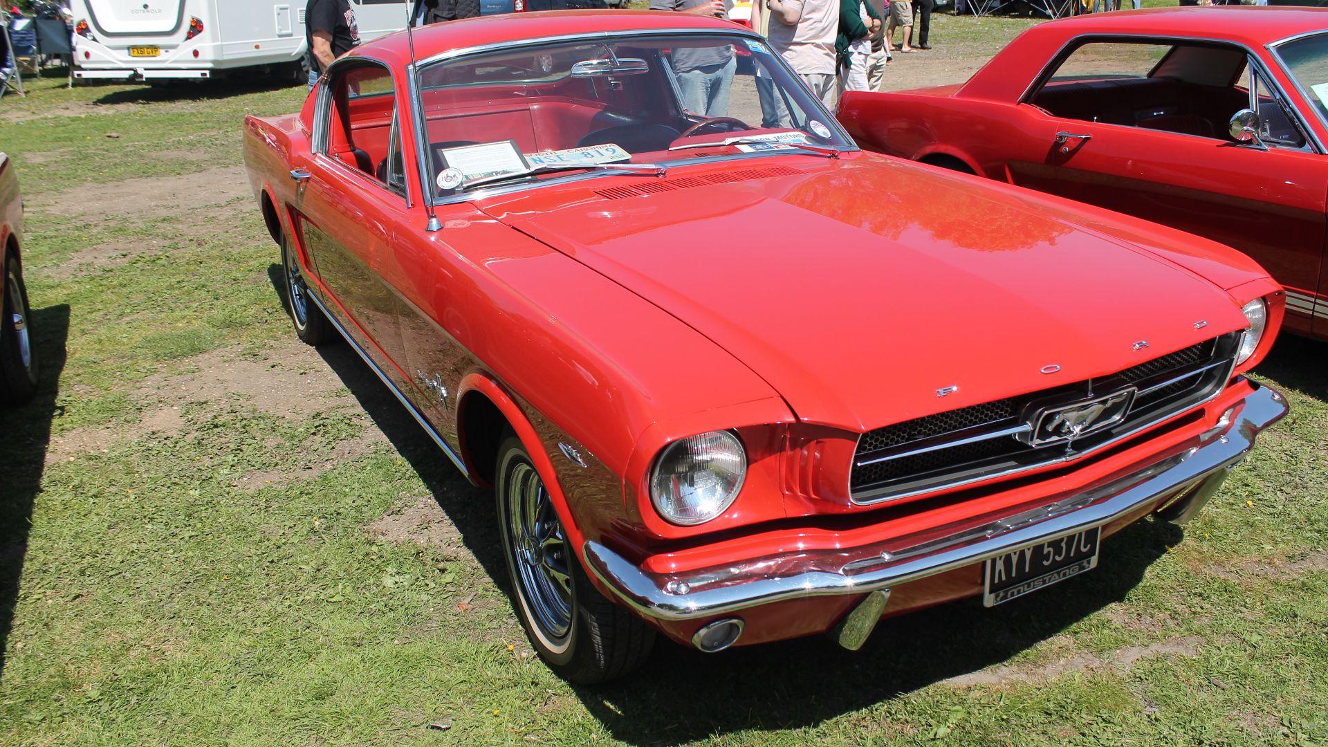 File:1965 Ford Mustang 2+2 Fastback Coupe, KYY 537C (8988815263).jpg