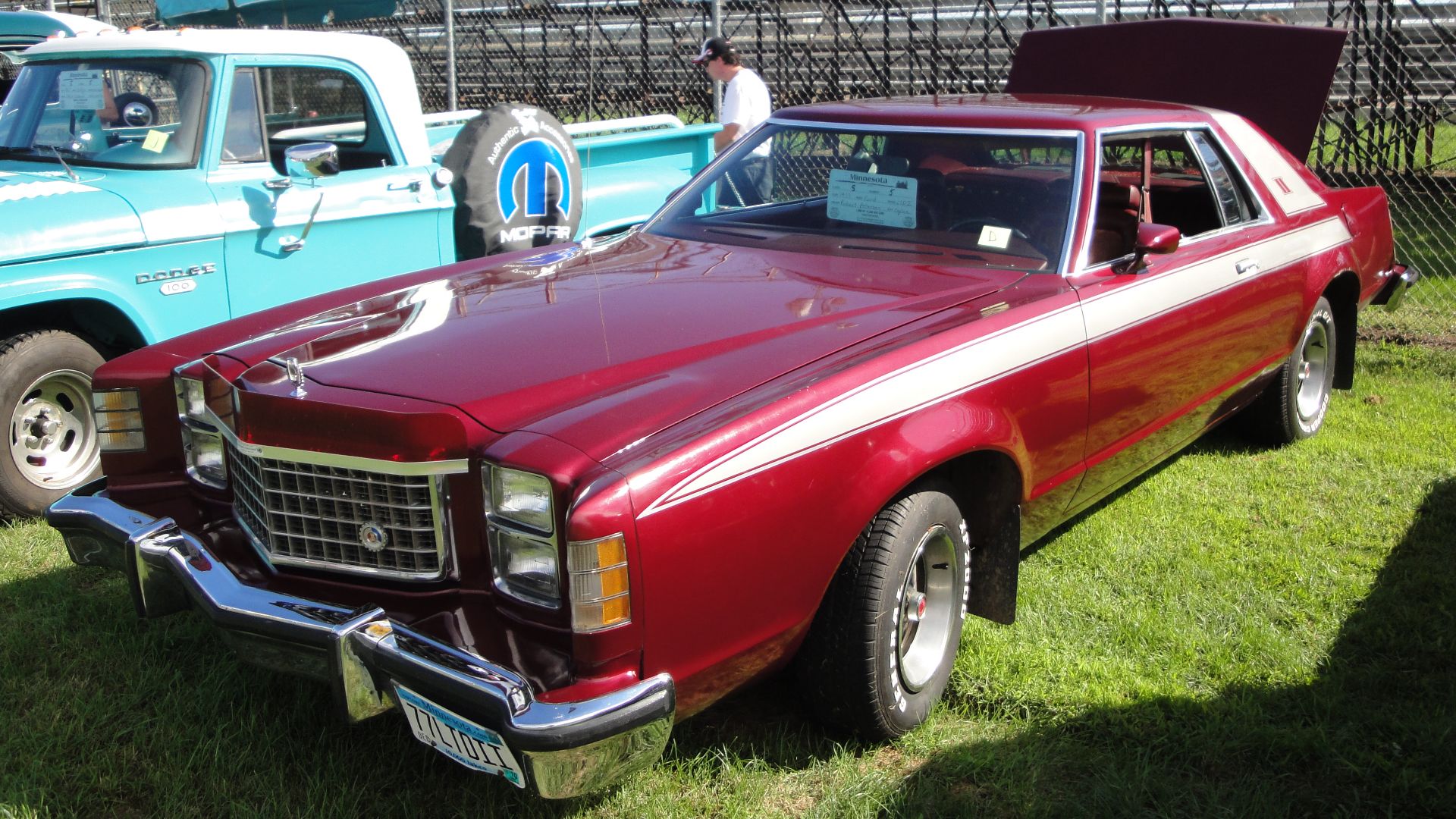 File:1977 Ford LTD II.jpg
