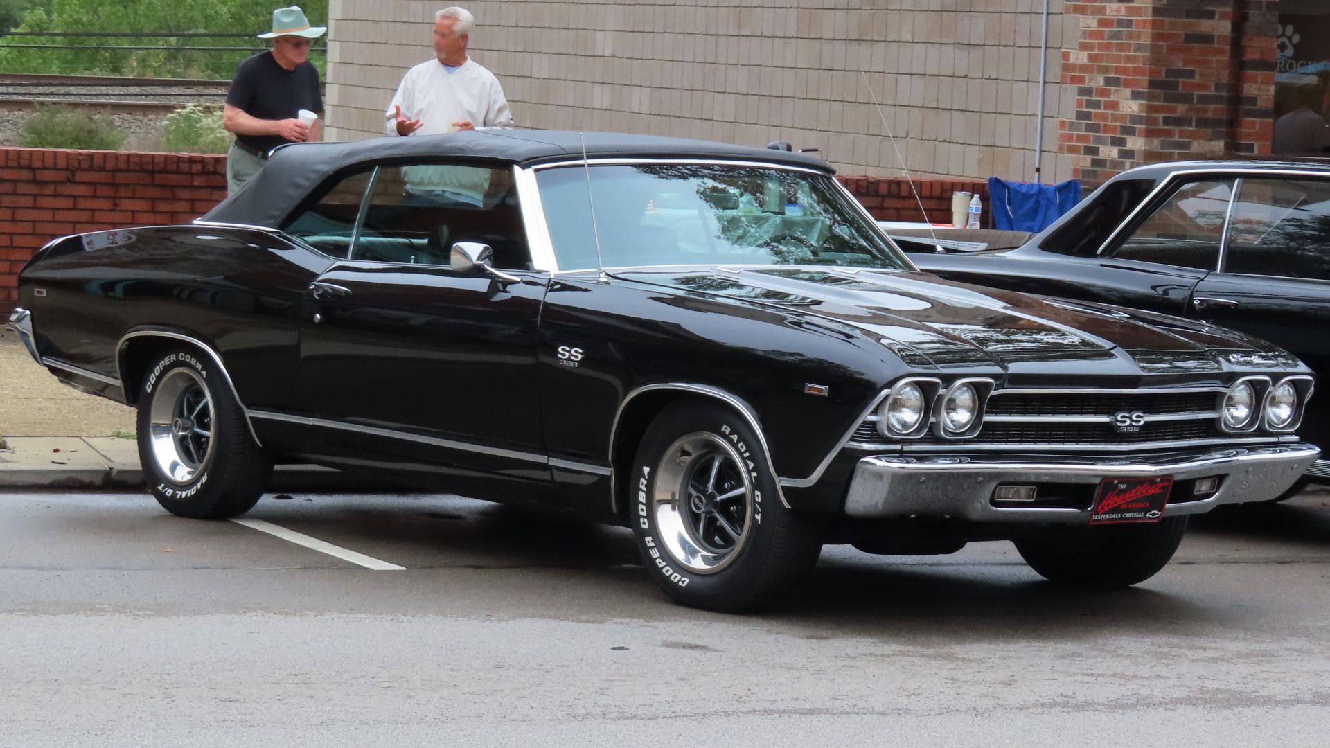 File:1969 Chevrolet Chevelle SS 396 convertible, front right, 09-09-2023.jpg
