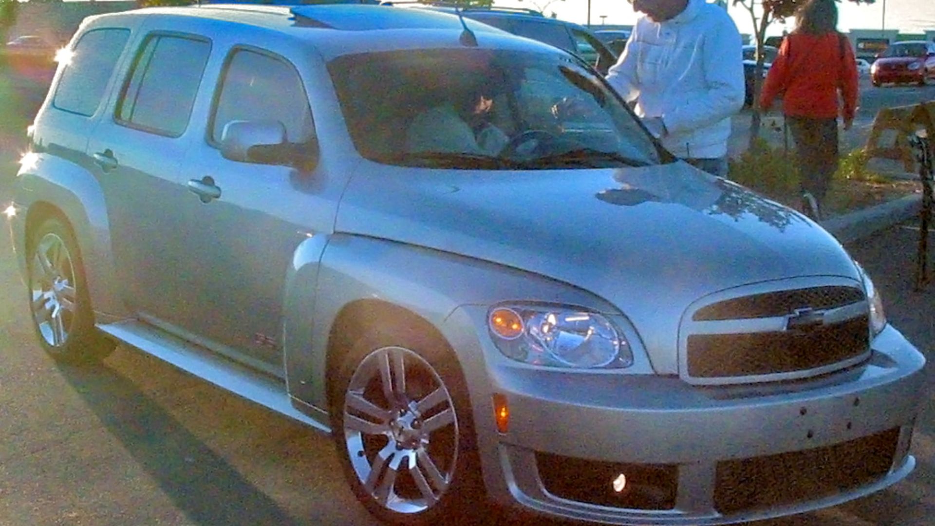 File:'08 Chevrolet HHR SS (Les chauds vendredis '11).JPG