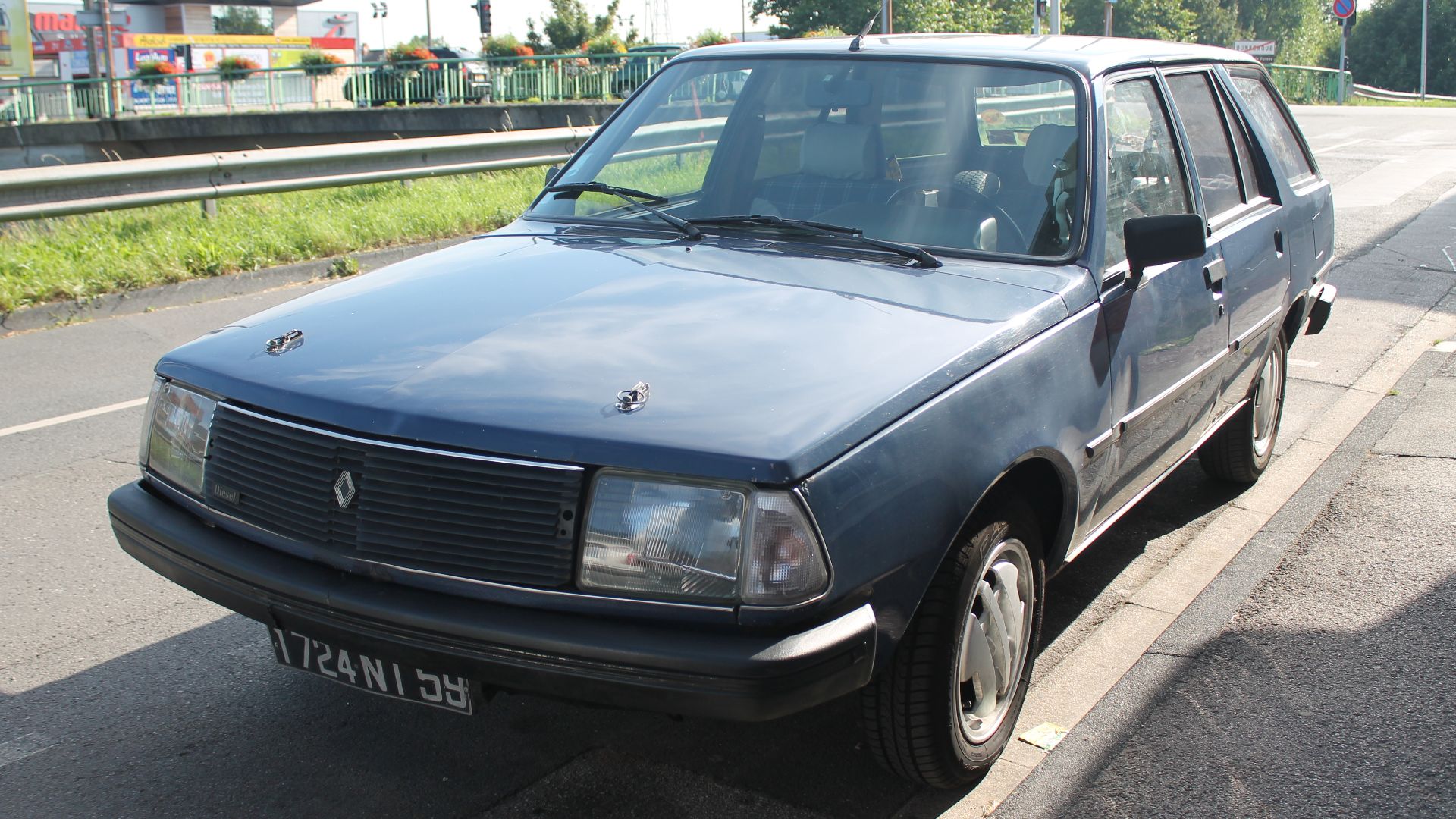 File:Renault 18 TD diesel estate (14995717208).jpg