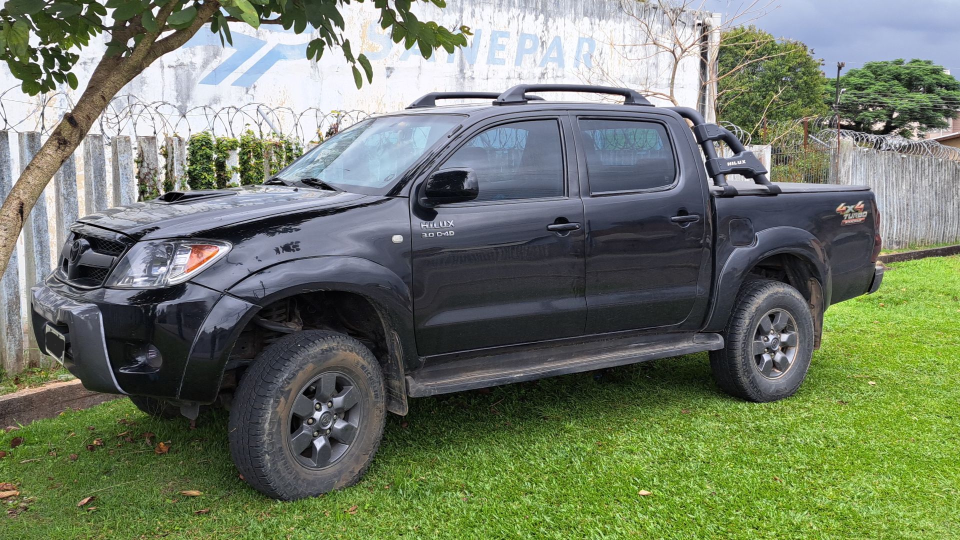 File:Toyota Hilux 7th generation.jpg