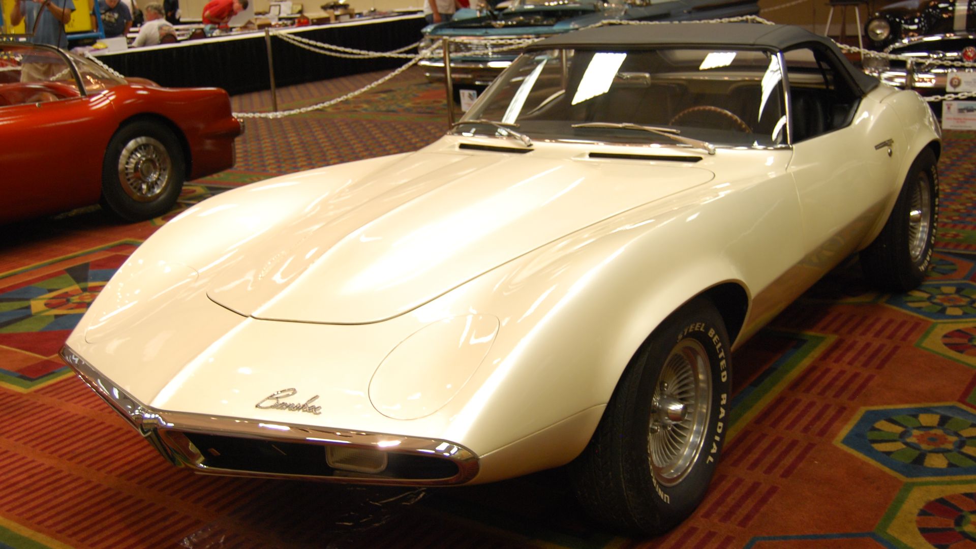 File:1964 Pontiac Banshee (XP-833) Concept Car 2.jpg