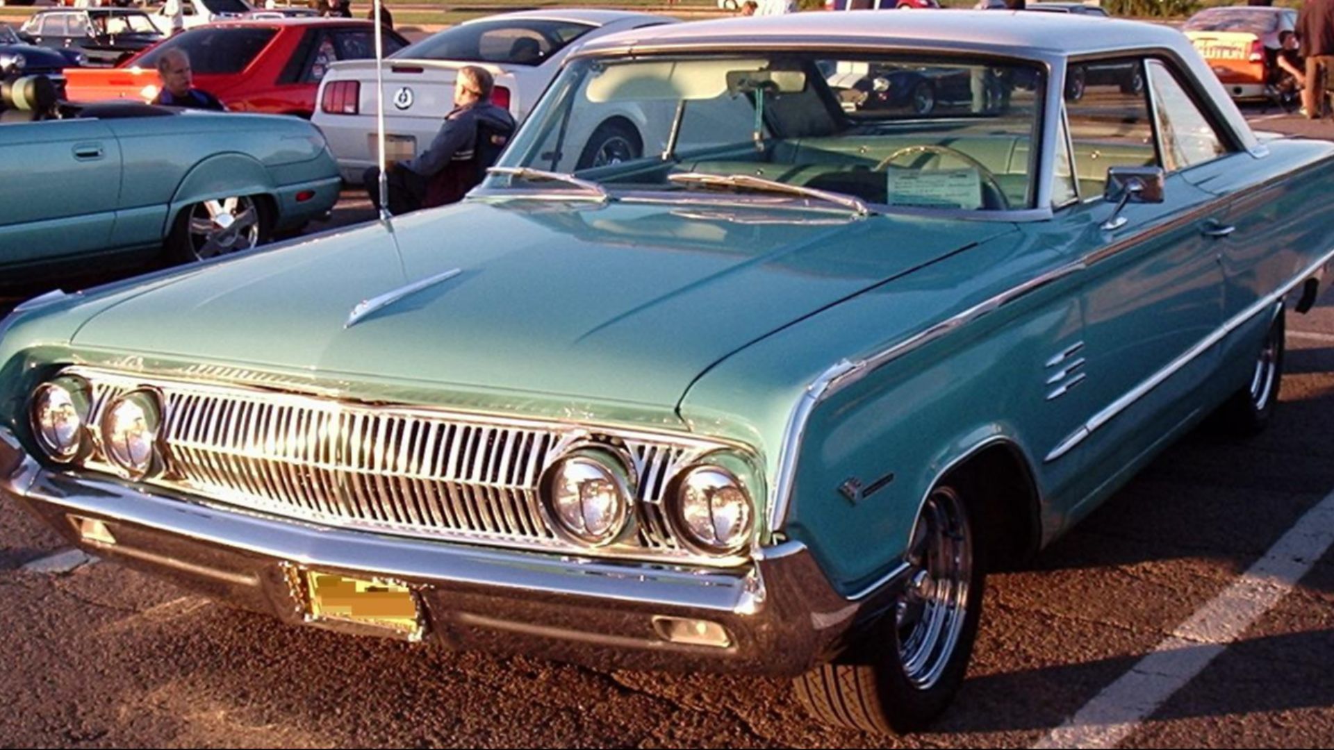 File:'64 Mercury Montclair Marauder (Les chauds vendredis '10).jpg