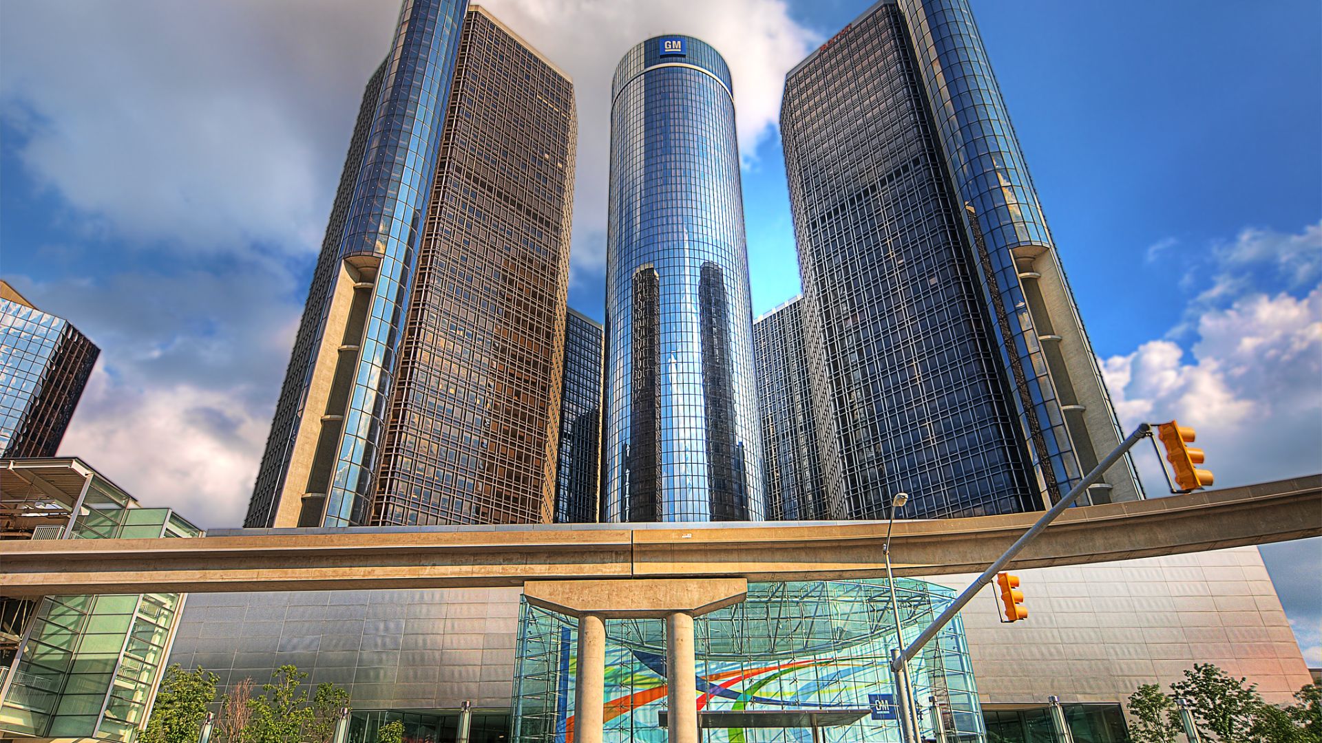File:GM Renaissance Center from below.jpg