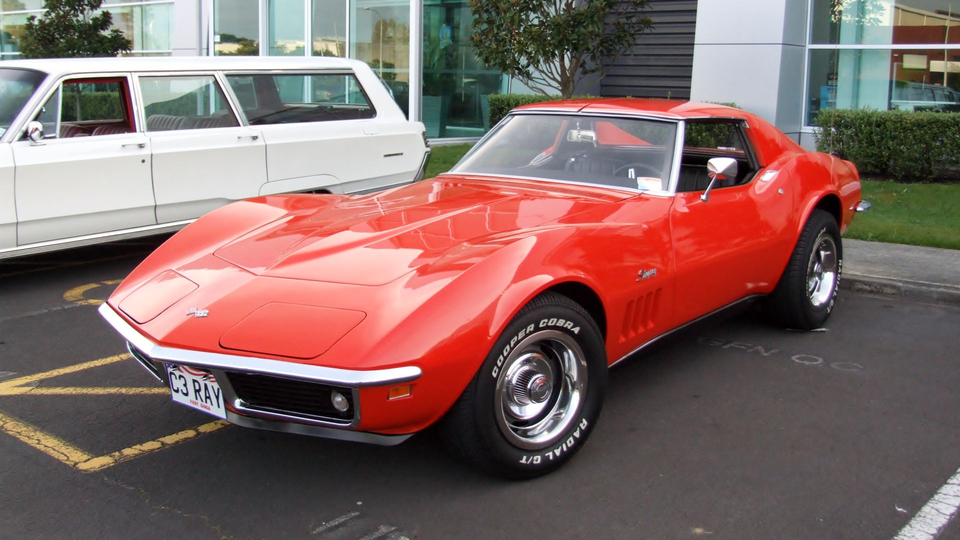 File:1969 Corvette (10114690564).jpg