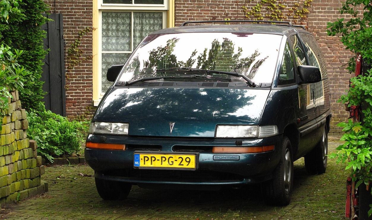 Pontiac Trans Sport (1990–1996)