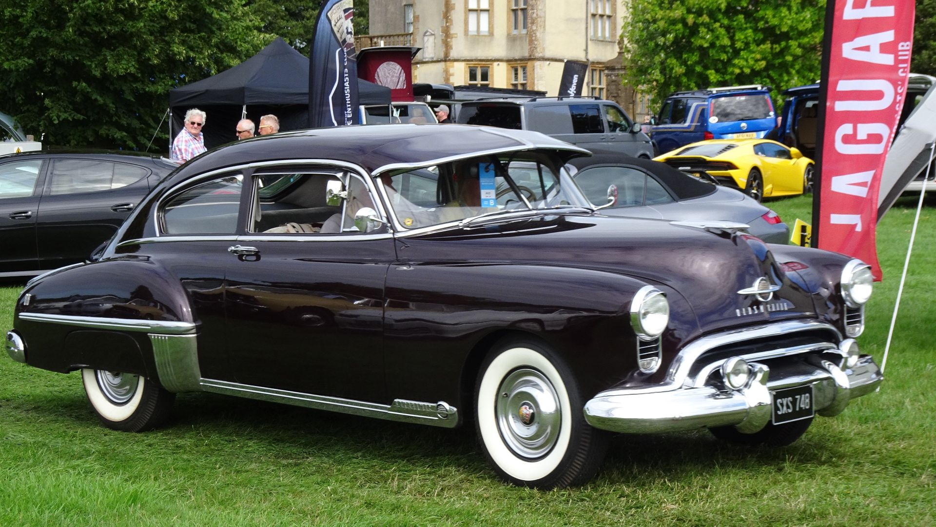 File:Oldsmobile Rocket 88 (1949).jpg