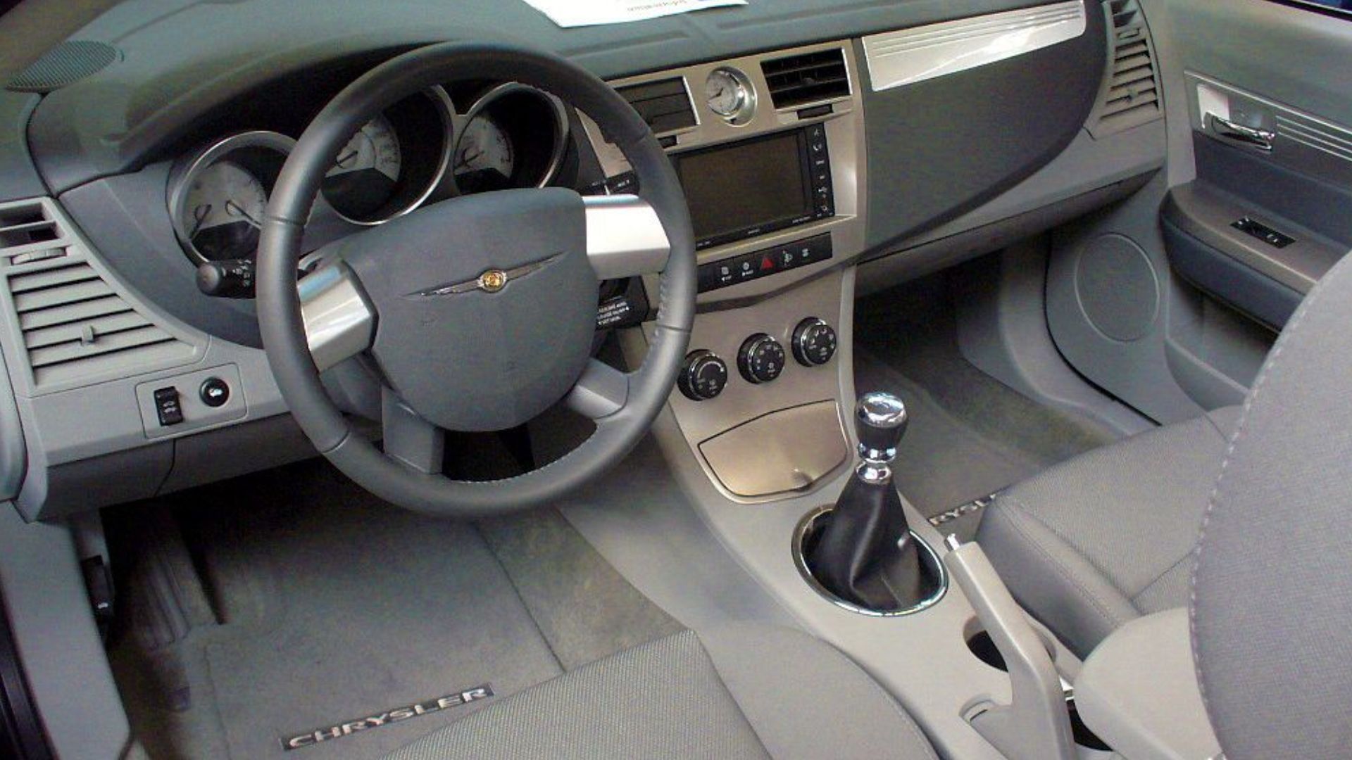 File:Chrysler Sebring Cabrio Innen.JPG