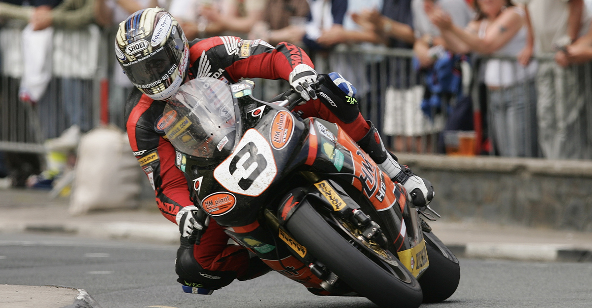 John McGuinness in action during the senior race in the Isle of Man TT (Tourist Trophy) Races on June 8, 2007 in Isle of Man. 