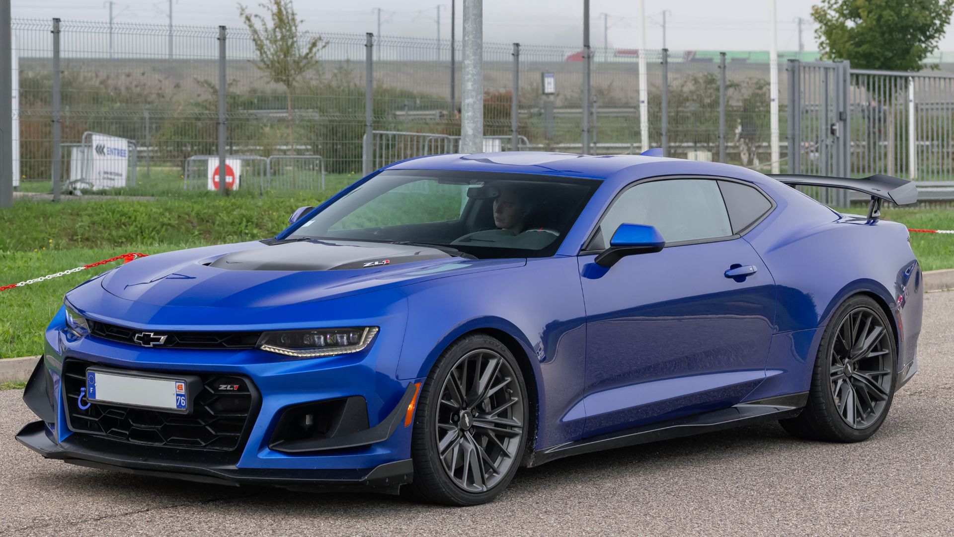 File:Chevrolet Camaro ZL1 Sixth generation (54865460423).jpg