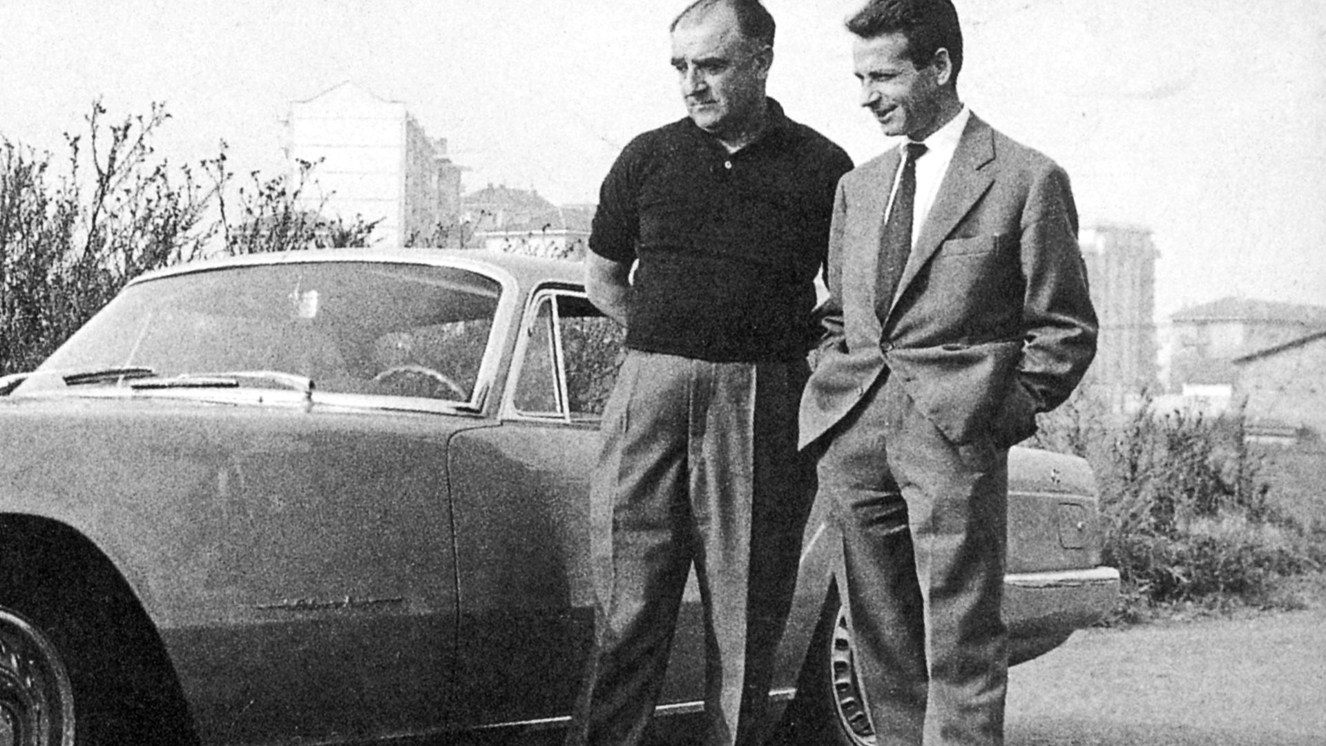 A 1960 Plymouth Silver Ray.  Made by italian Enrico Nardi (1907–66, at left) and designed by Giovanni Michelotti (1921–80, at right).