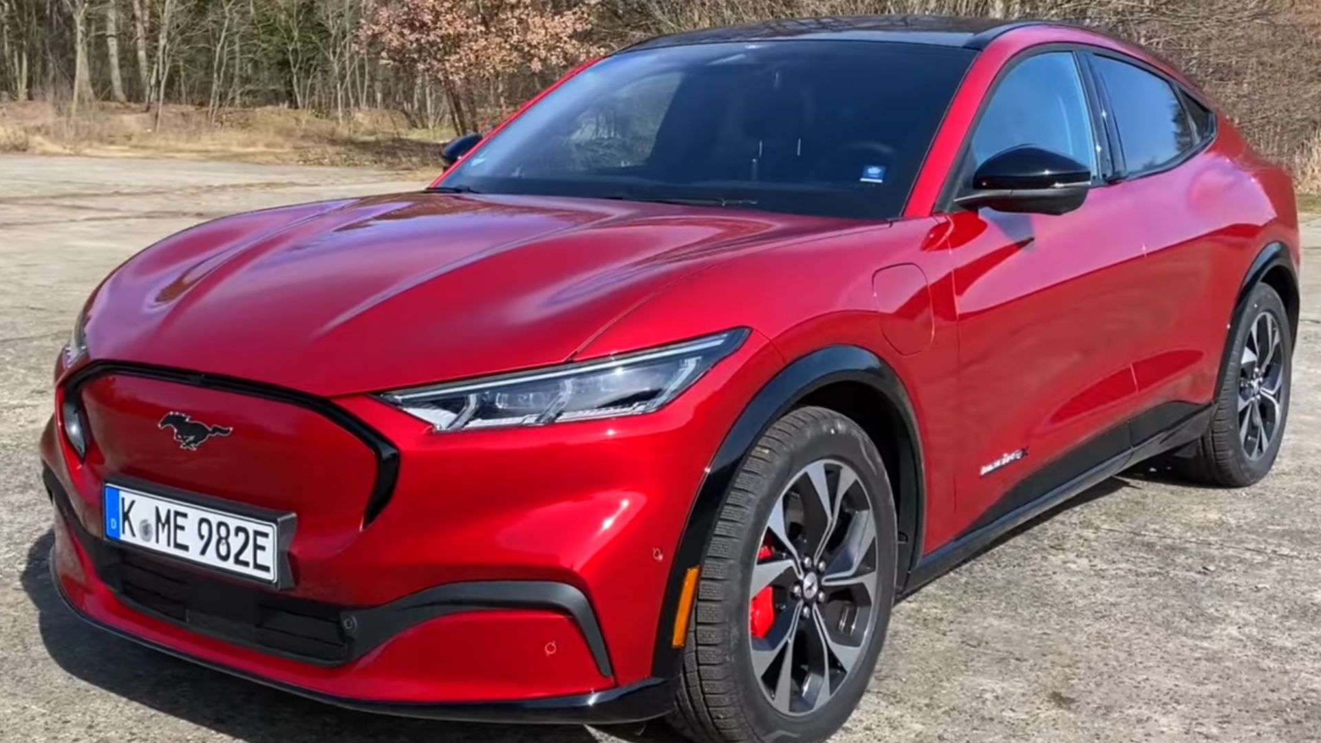 Ford Mustang Mach-E AWD (Germany) front view