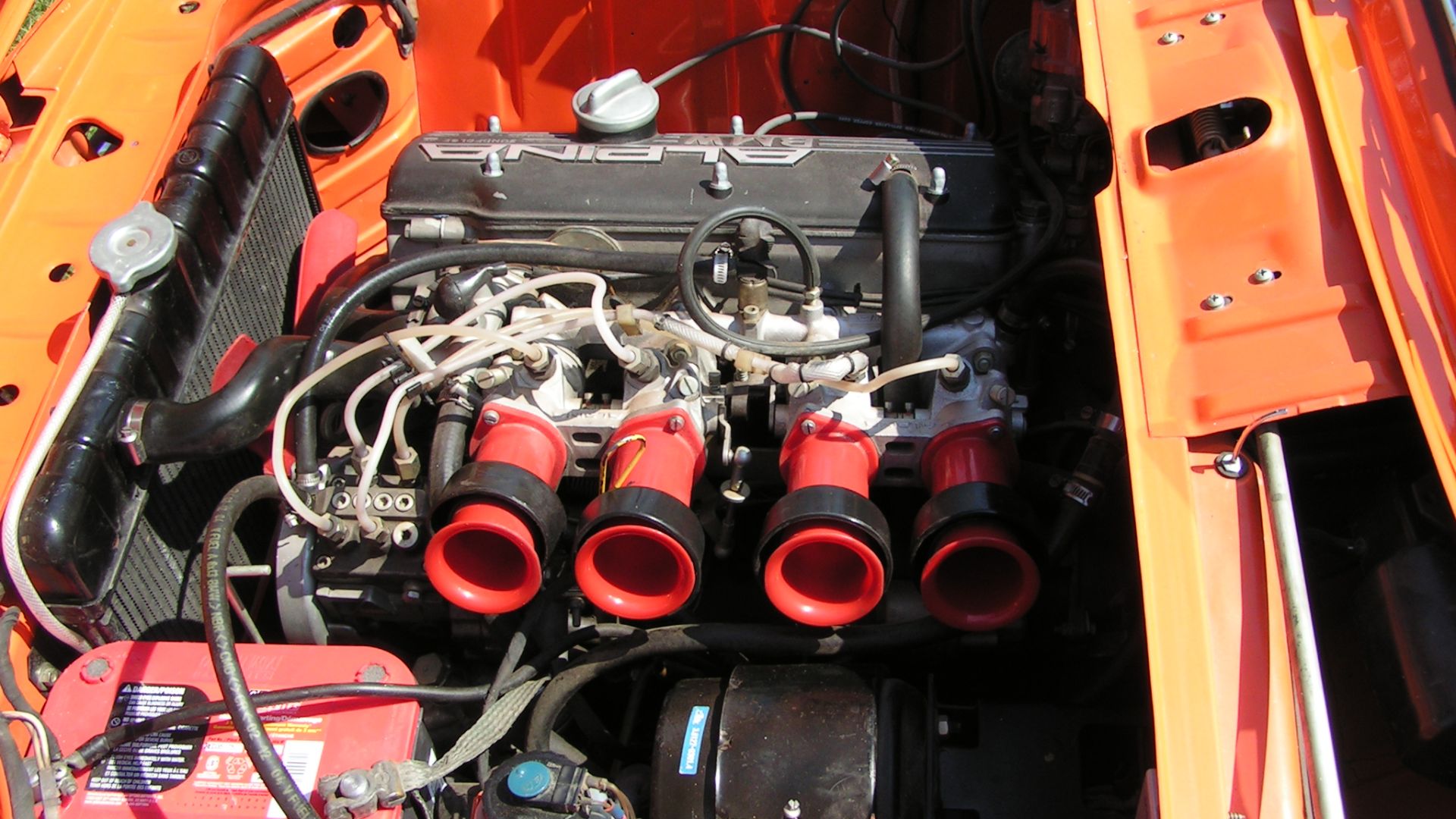 This car apparently has almost all or all 2002 Alpina parts on it. Very nice. Lovely throttle bodies!