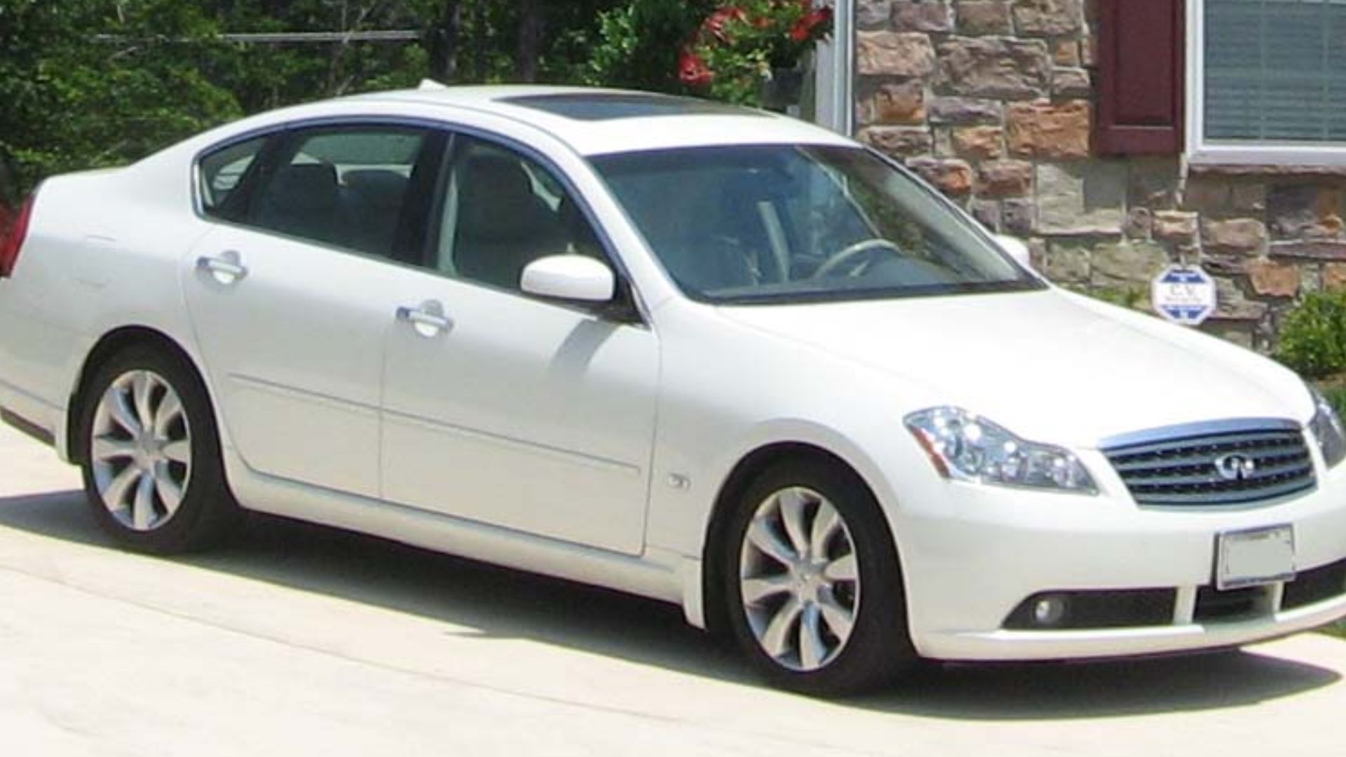 2006-2007 Infiniti Mphotographed in USA.