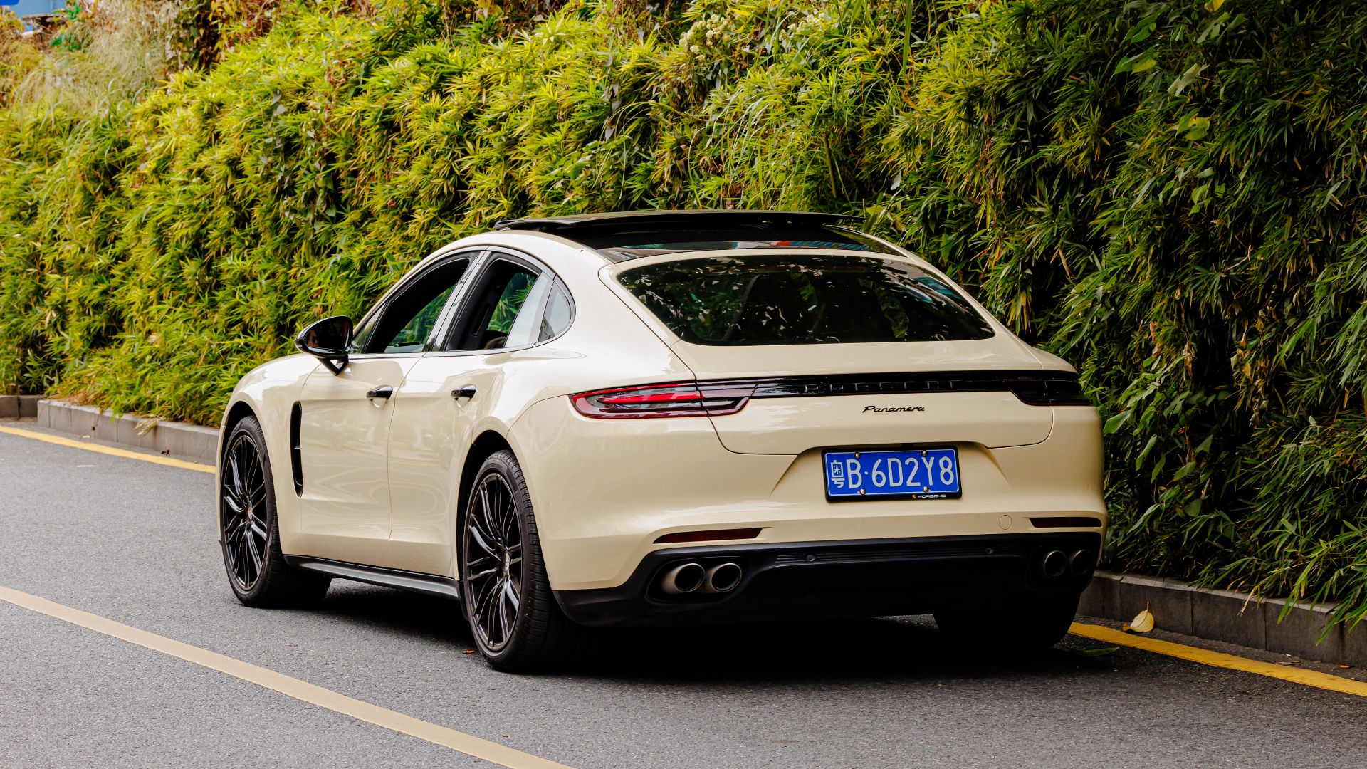 PORSCHE PANAMERA SECOND GENEGRATION China