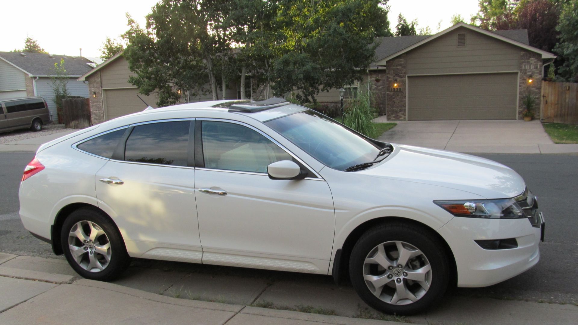 File:Yvxto 1b (27975107983).jpg