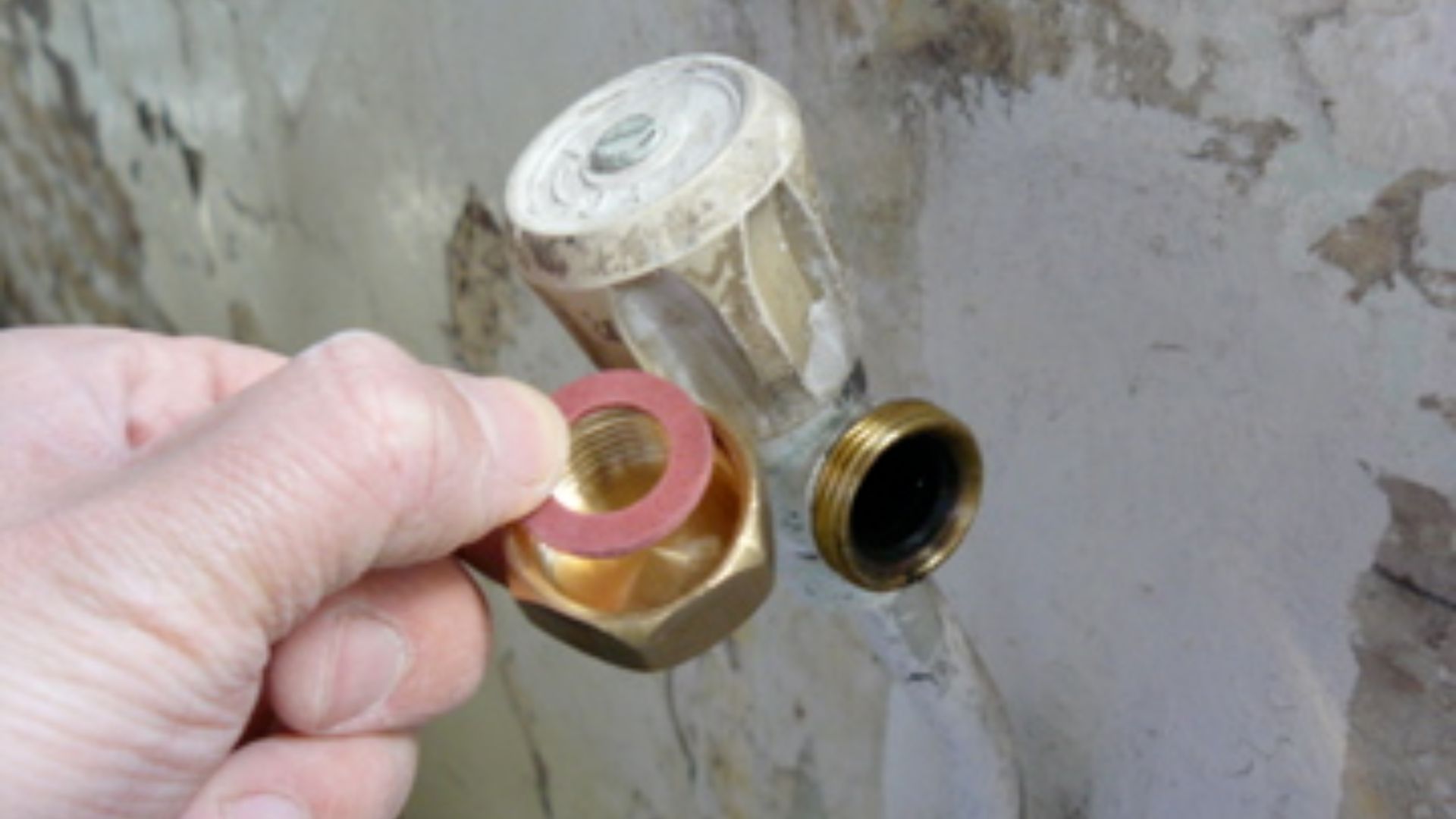 File:Demontage radiateur 9.jpg