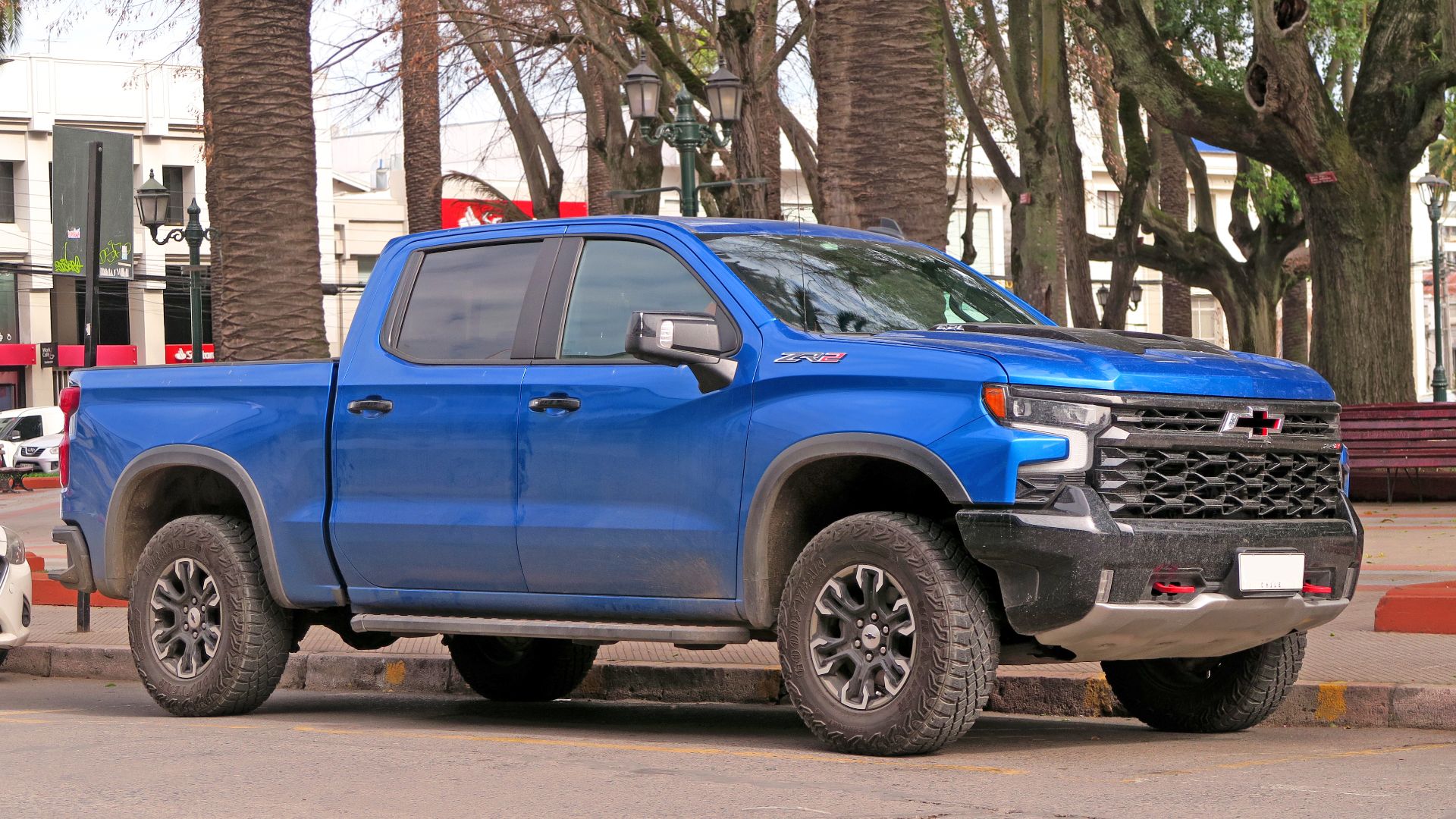 File:Chevrolet Silverado ZR2 2024 (54835957237).jpg