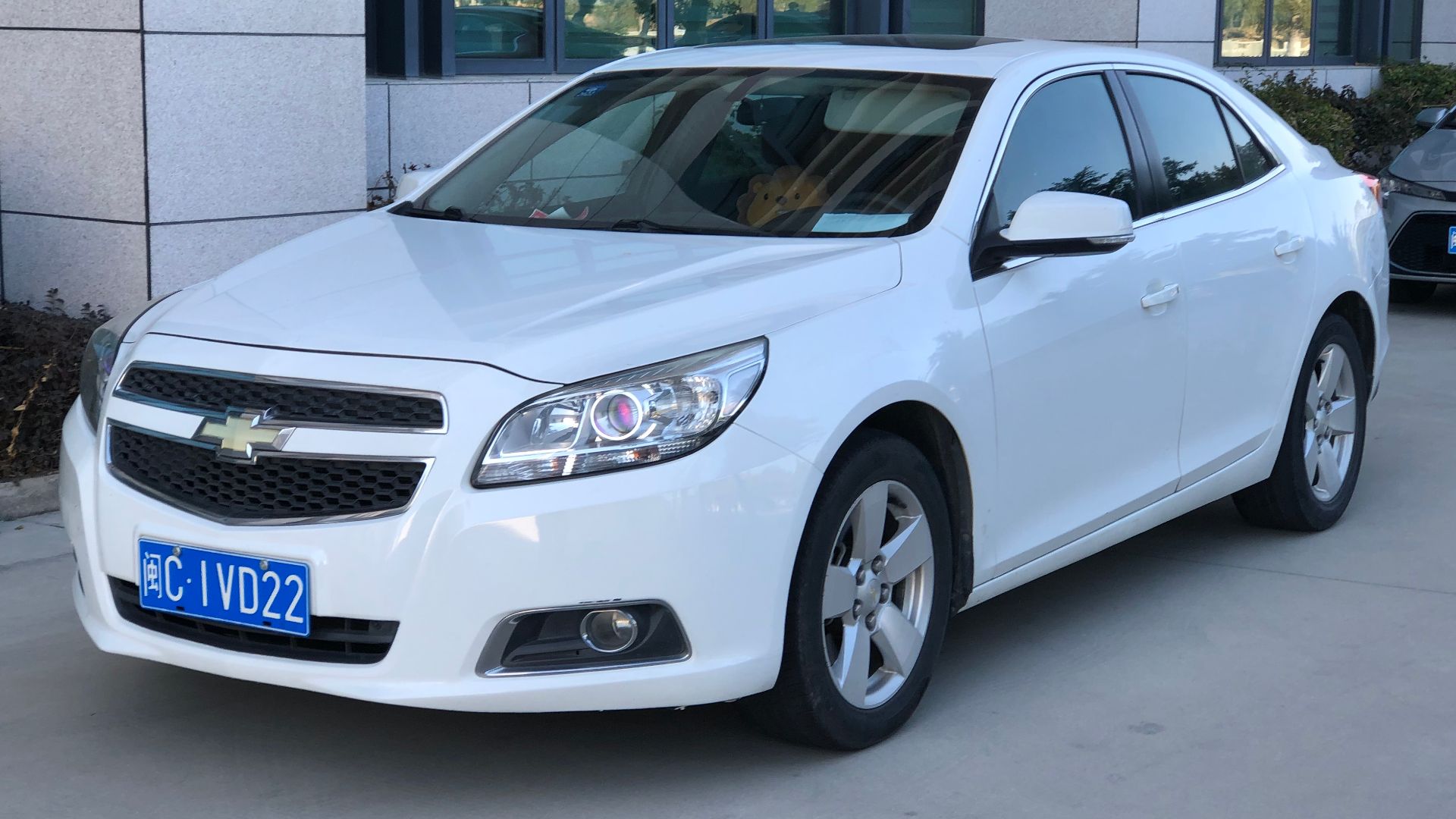 Chevrolet Malibu VIII photographed in Shishi, Fujian province, China.